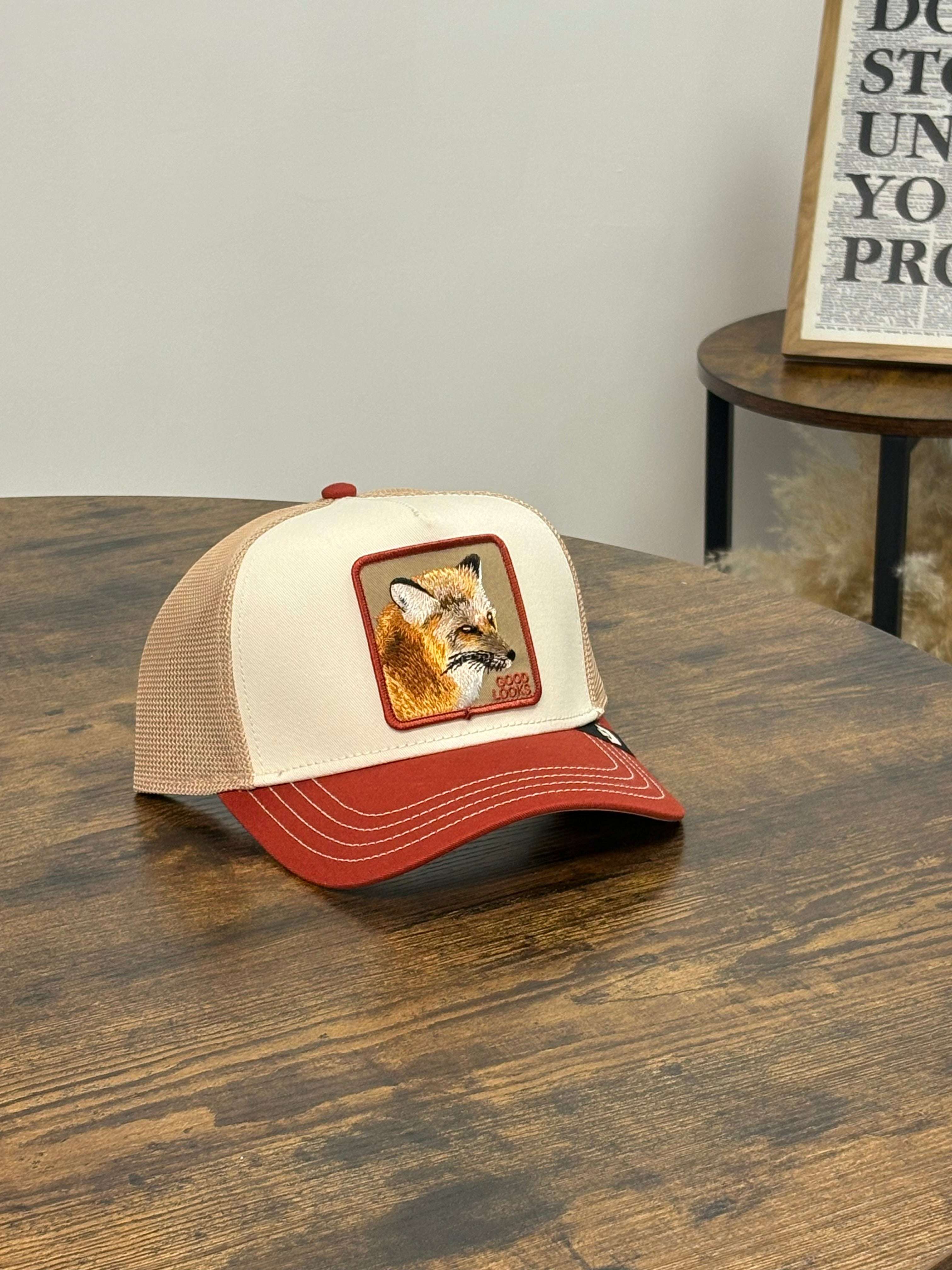 EXOTIC ANIMAL Style TRICOLOR FOX CAP Laherradurawwnc.com