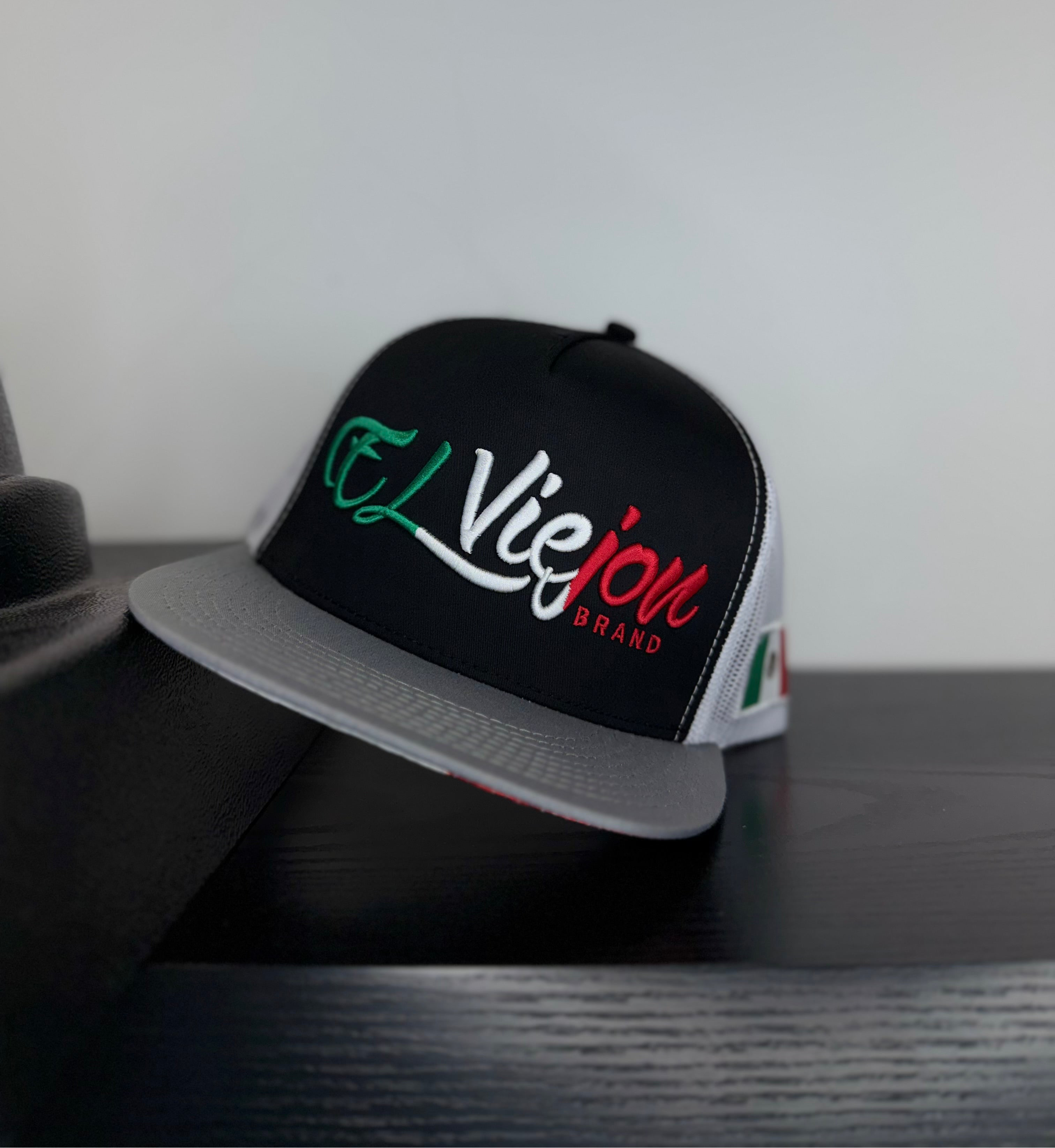 EL VIEJON white 016 bandera de México CAP