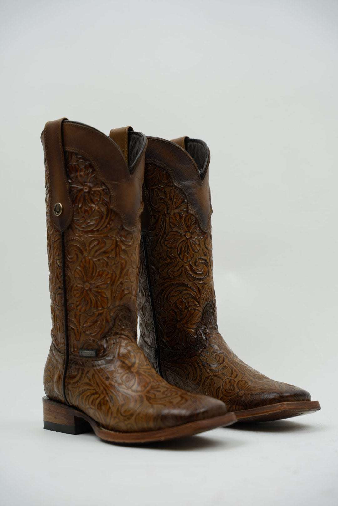 LA HERRADURA WOMEN MILA CINCELADO MIEL SQ TOE Laherradurawwnc.com
