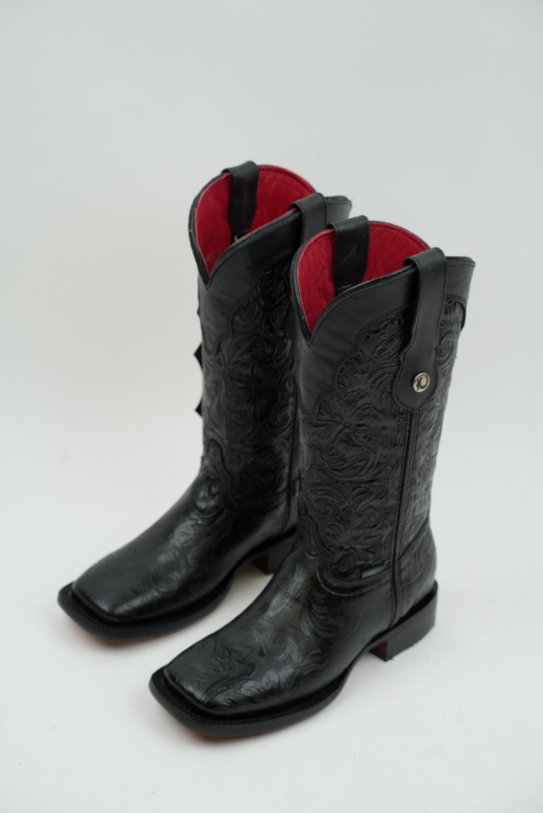 LA HERRADURA WOMEN MILA BLACK RED BOTTOM SQ TOE