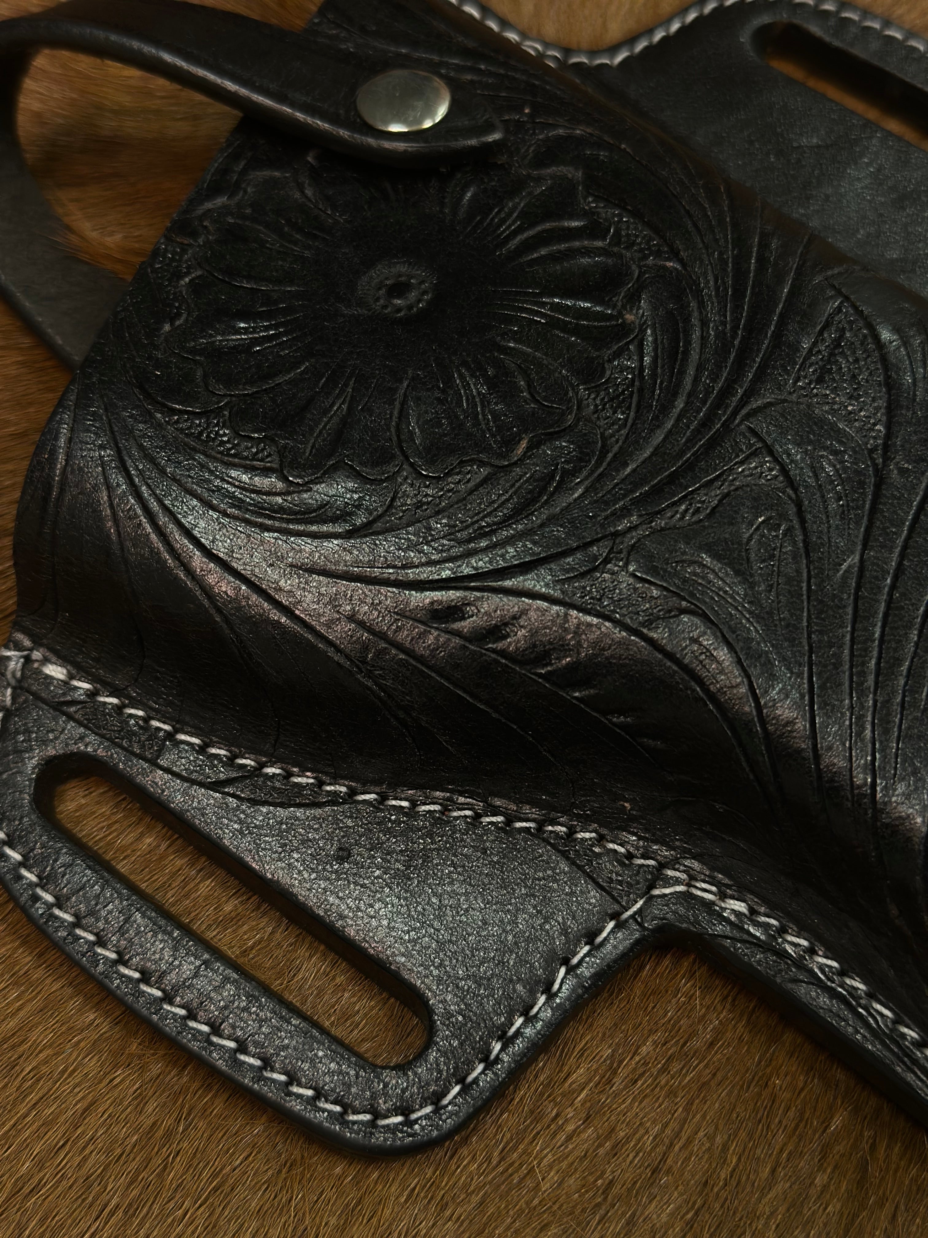 La Herradura Western Wear Black basket