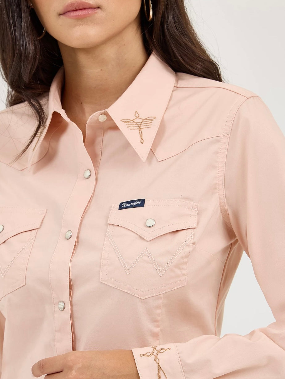 WOMEN'S EMBROIDERED PEACH PINK COLLAR SLIM WESTERN SNAP SHIRT - 112372603