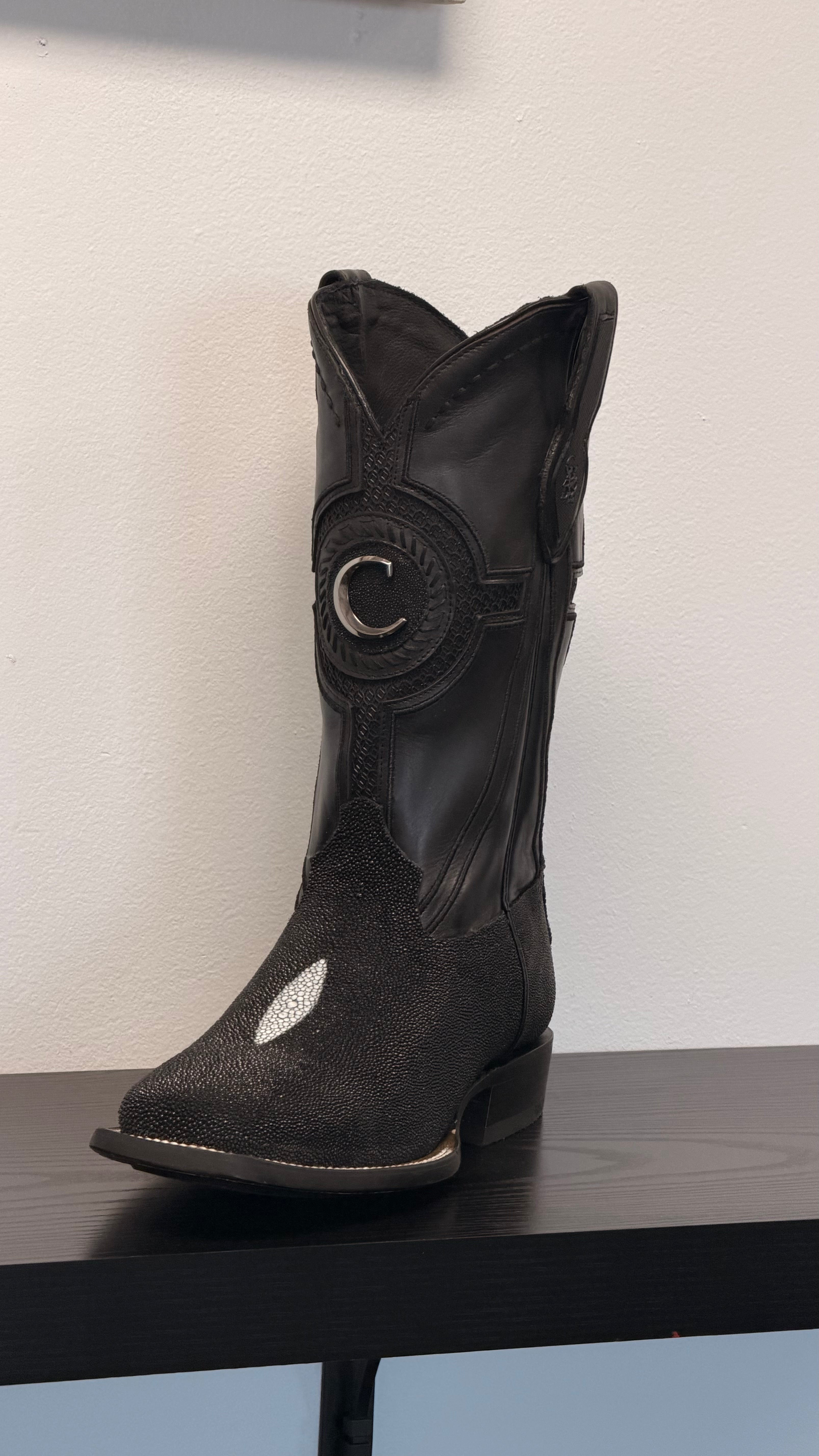 CUADRA MENS BOTA DE MANTARRAYA NEGRO SQ.TOE CC221