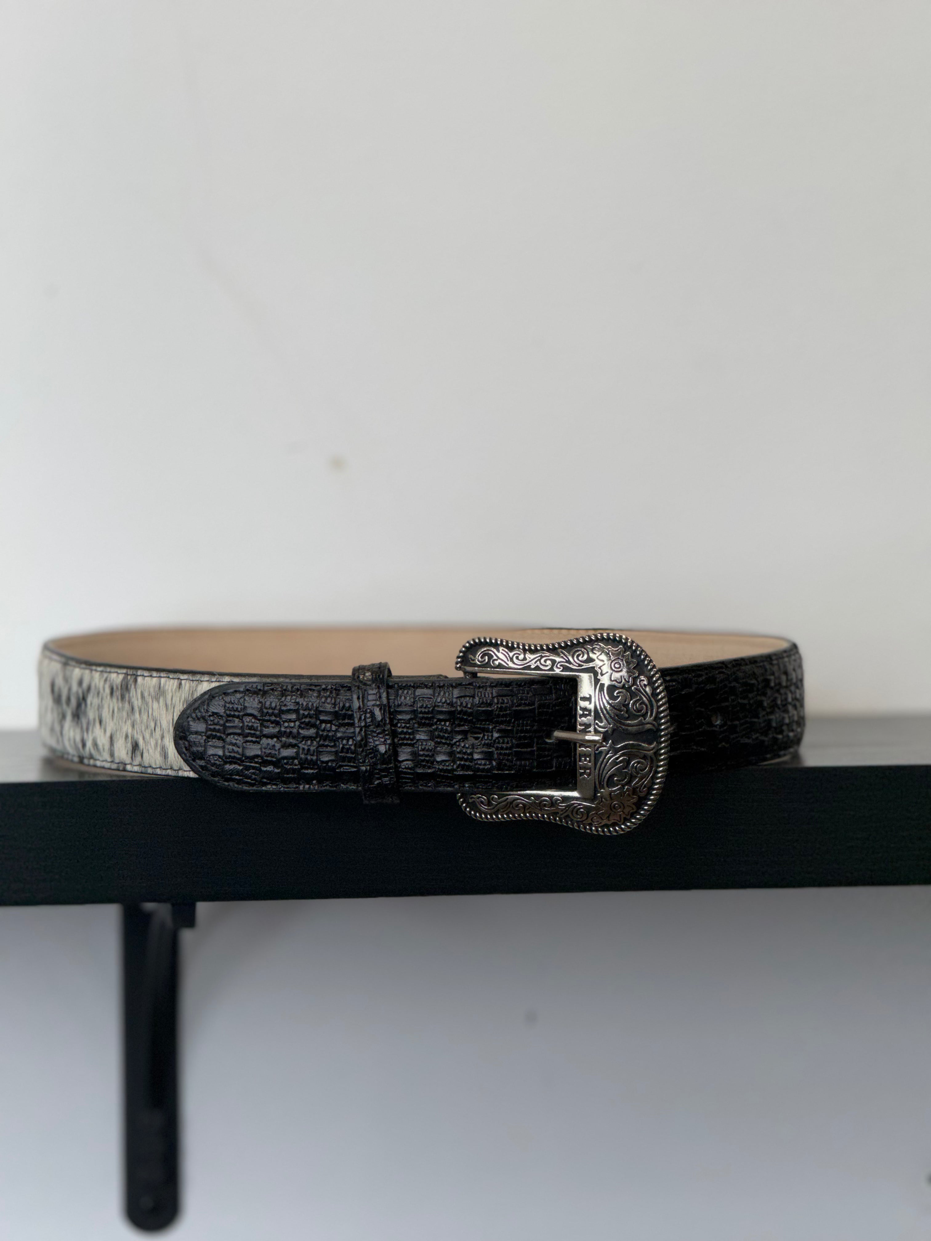 CINTURON TANNER MARK PARA HOMBRE PELO DE VACA BLACK/WHITE - TMB205579