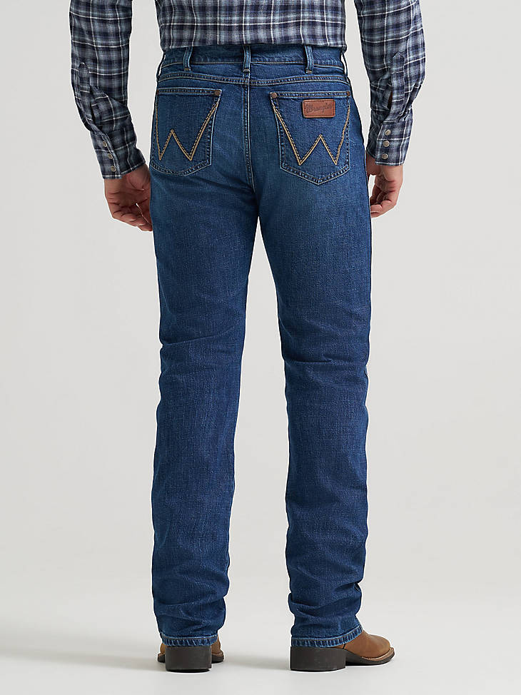 WRANGLER MEN’S JEANS RETRO SLIM STRAIGHT MEDIUM WASH 112381600