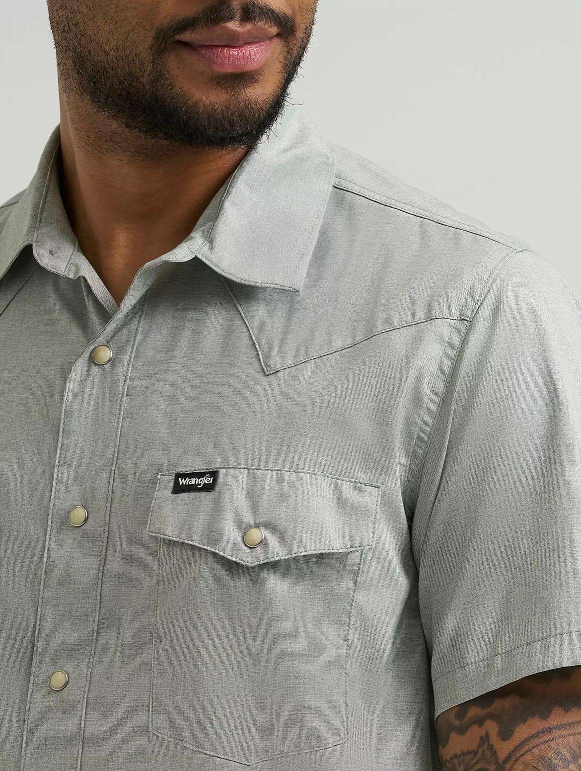 WRANGLER MEN ALL TERRAIN GEAR SHORT SLEEVE SHIRT GREEN 112375153 Laherradurawwnc.com