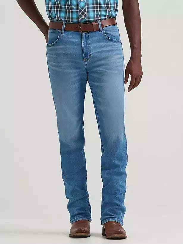 WRANGLER MEN’S JEANS RETRO SLIM STRAIGHT BLUE DENIM 112378856 Laherradurawwnc.com