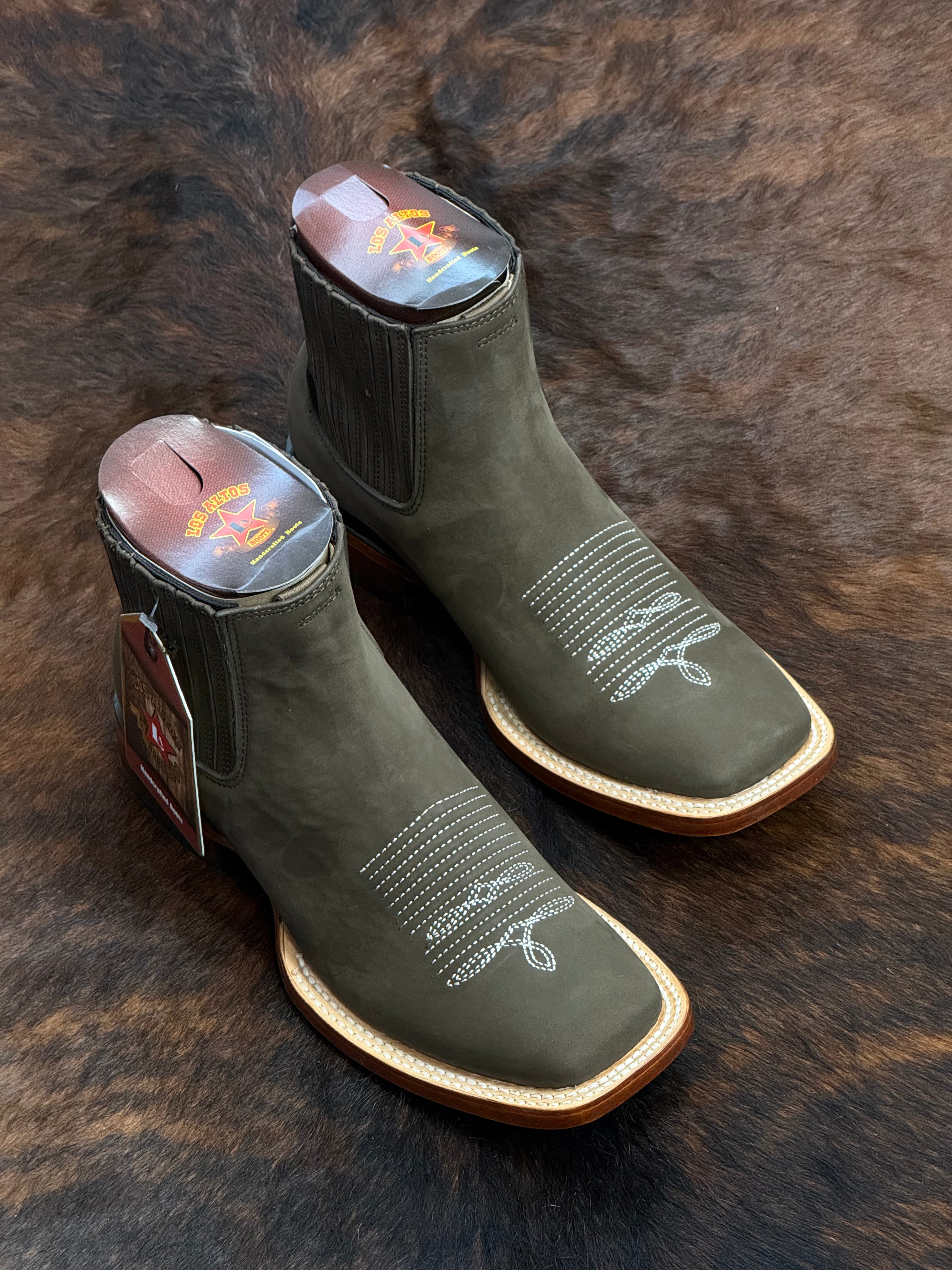 MEN BOTIN LOS ALTOS WIDE SQUARE TOE NUBUCK DARK TABACCO 82BM26359