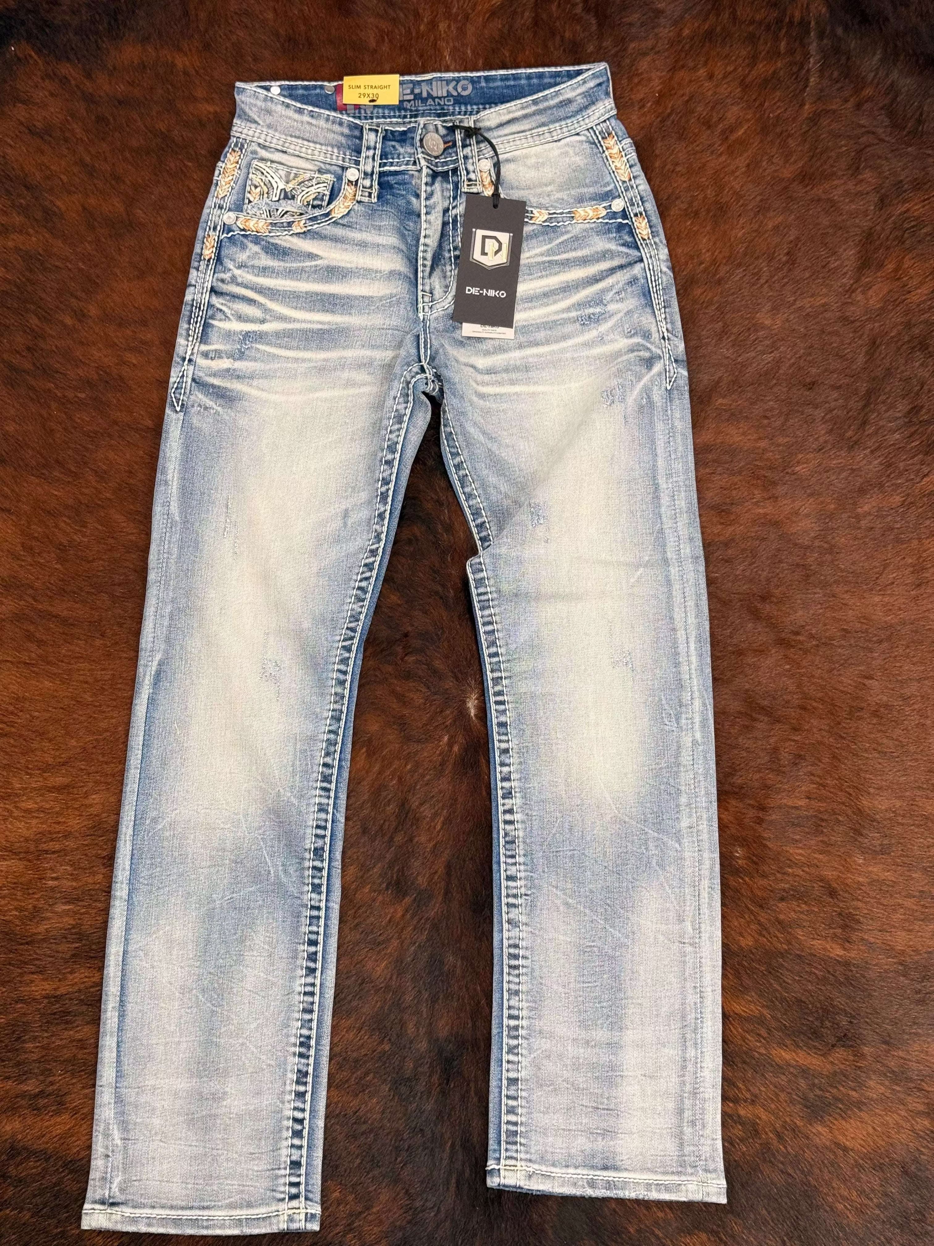 DE NIKO MENS JEAN SLIM STRAIGHT LIGHT WASH DN-25909 Laherradurawwnc.com