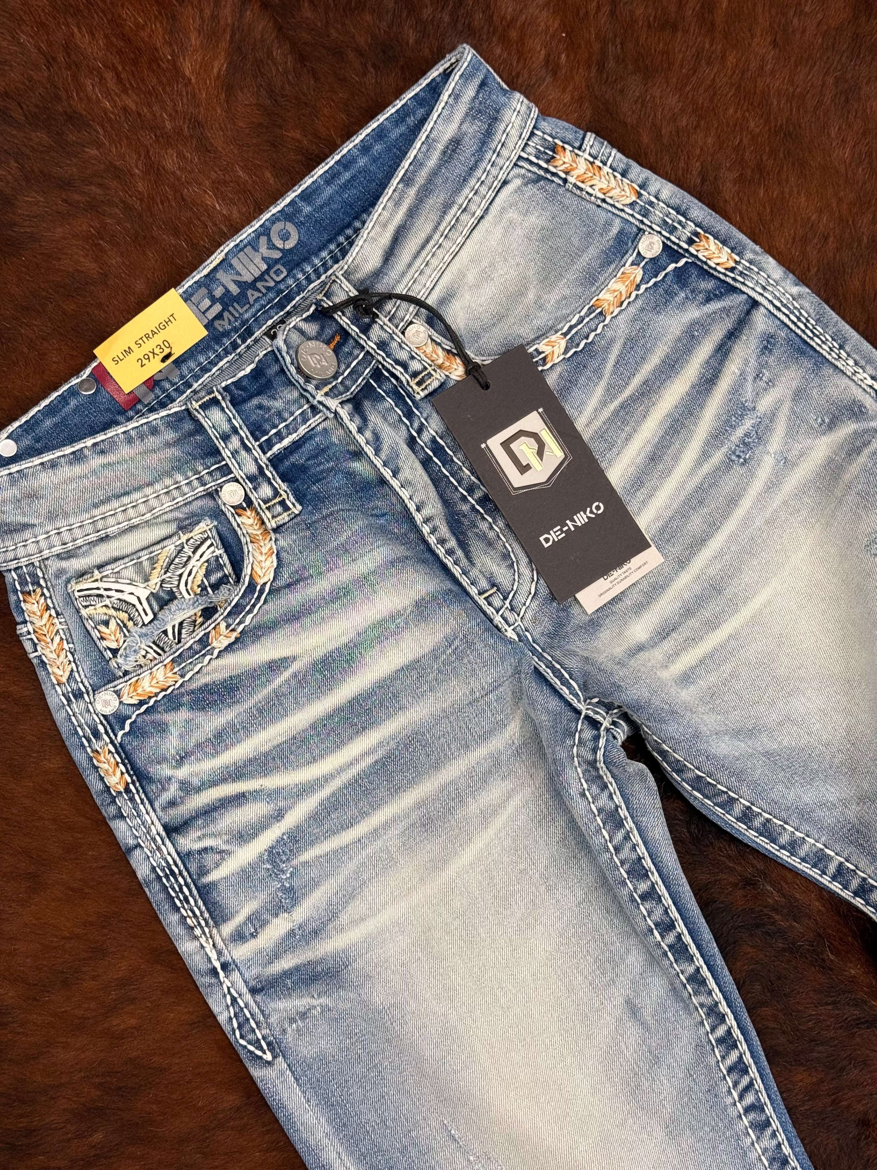 DE NIKO MENS JEAN SLIM STRAIGHT LIGHT WASH DN-25909 Laherradurawwnc.com