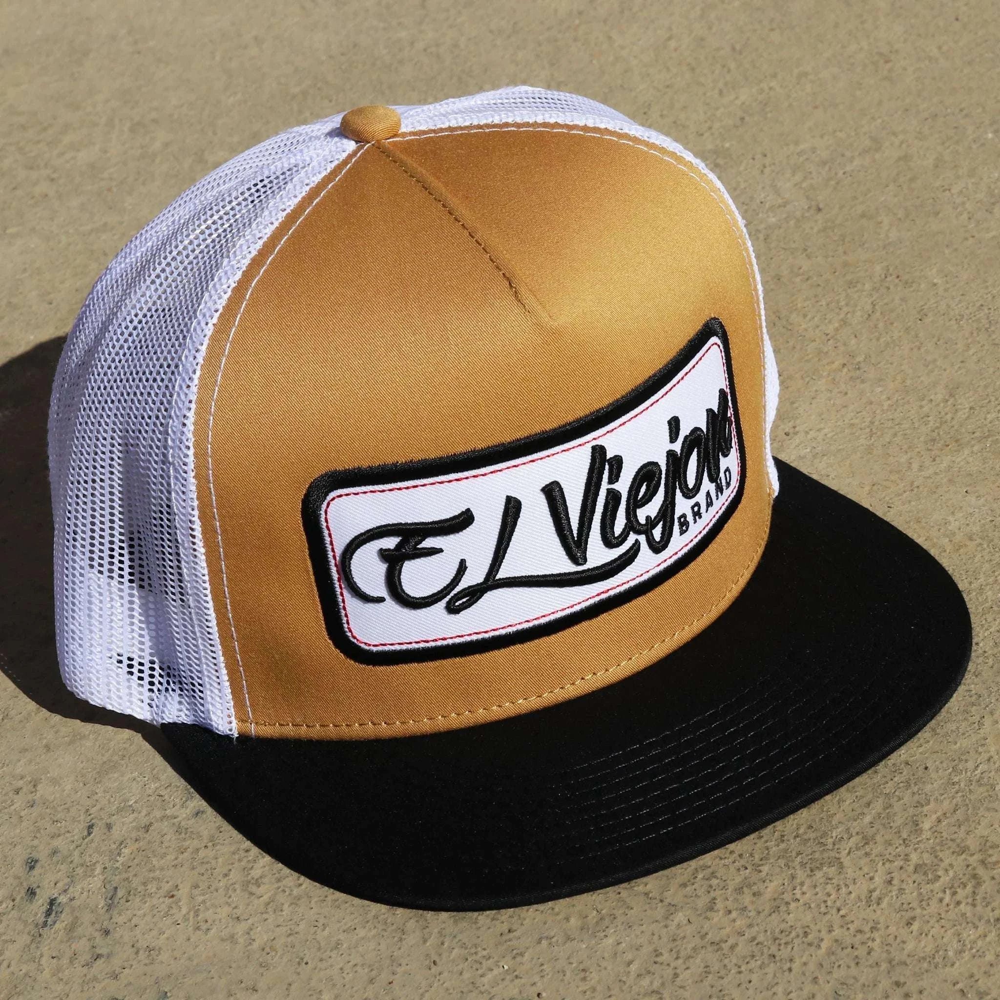 EL VIEJON WHITE/BLACK/CAMEL FLAT CAP Laherradurawwnc.com