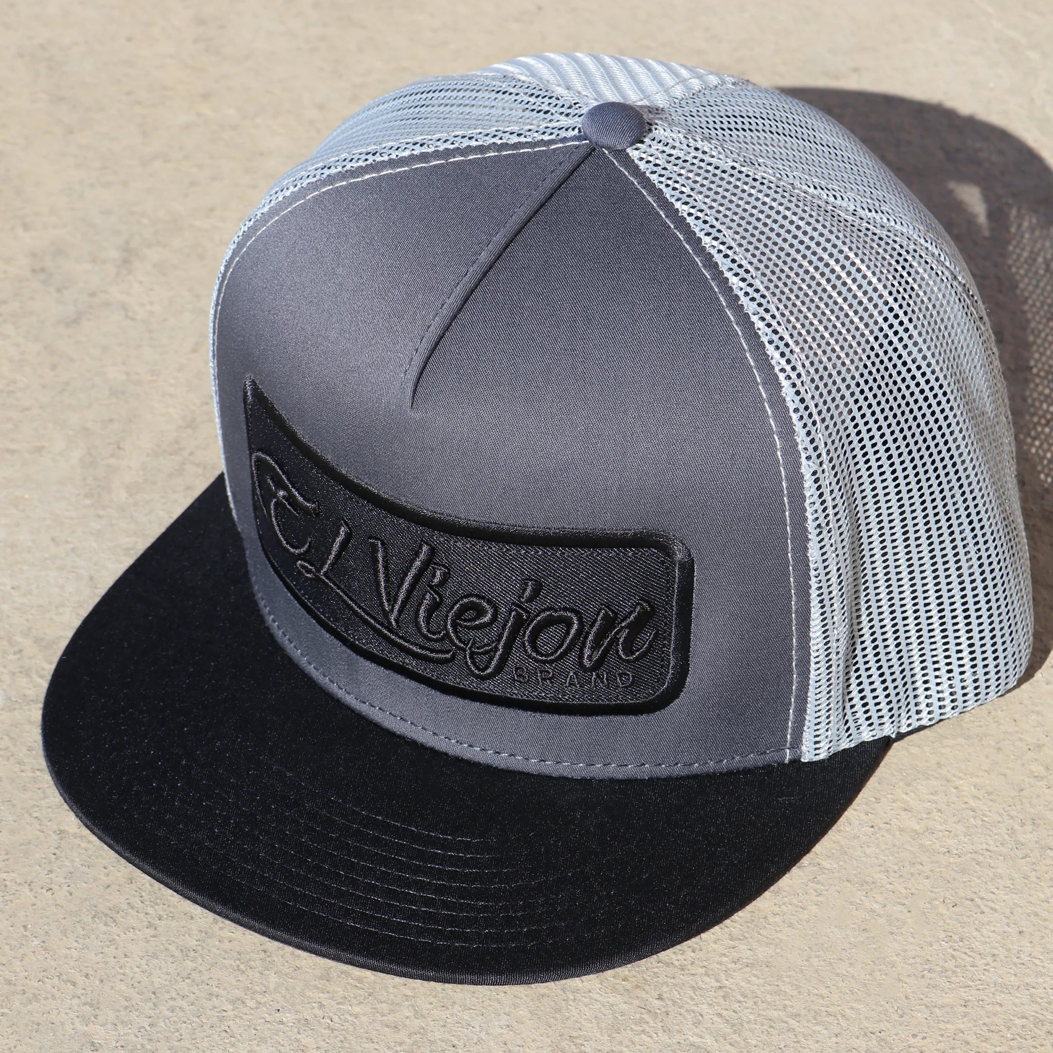 EL VIEJON BLACK/CHARCOAL FLAT CAP