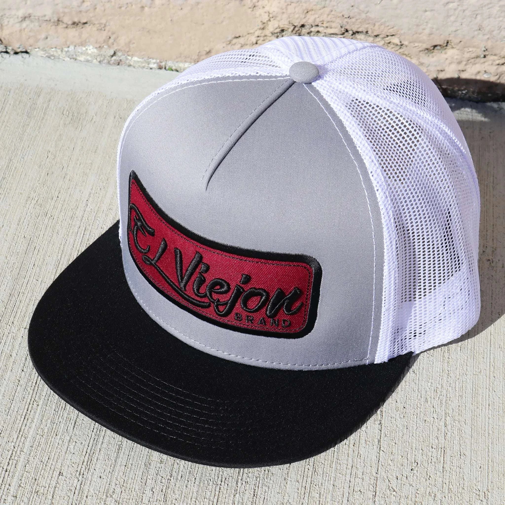 EL VIEJON WHITE/BLACK/GREY FLAT CAP Laherradurawwnc.com