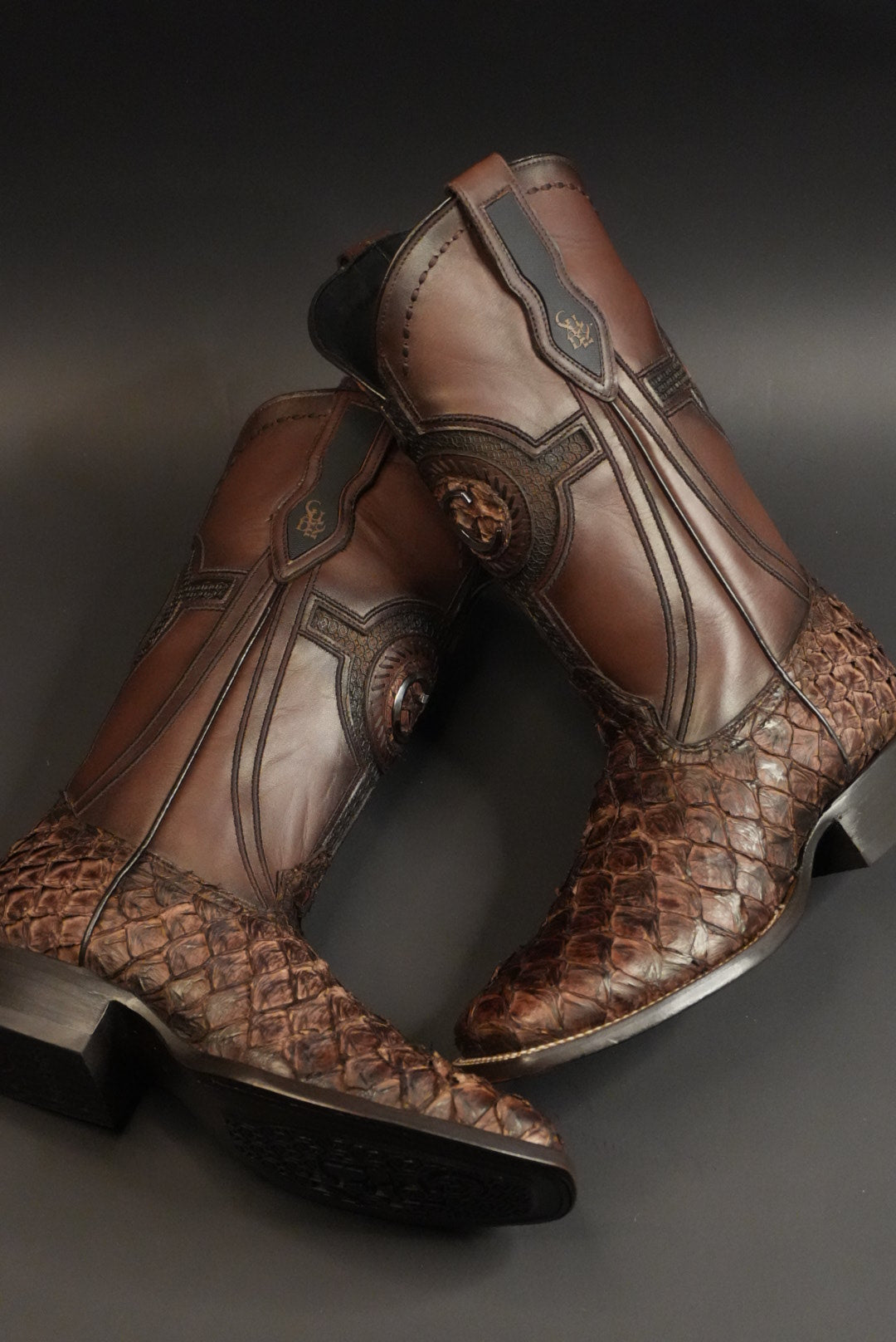 CUADRA MENS BOTA DE PIRARUCU CAFE SQ.TOE CU980