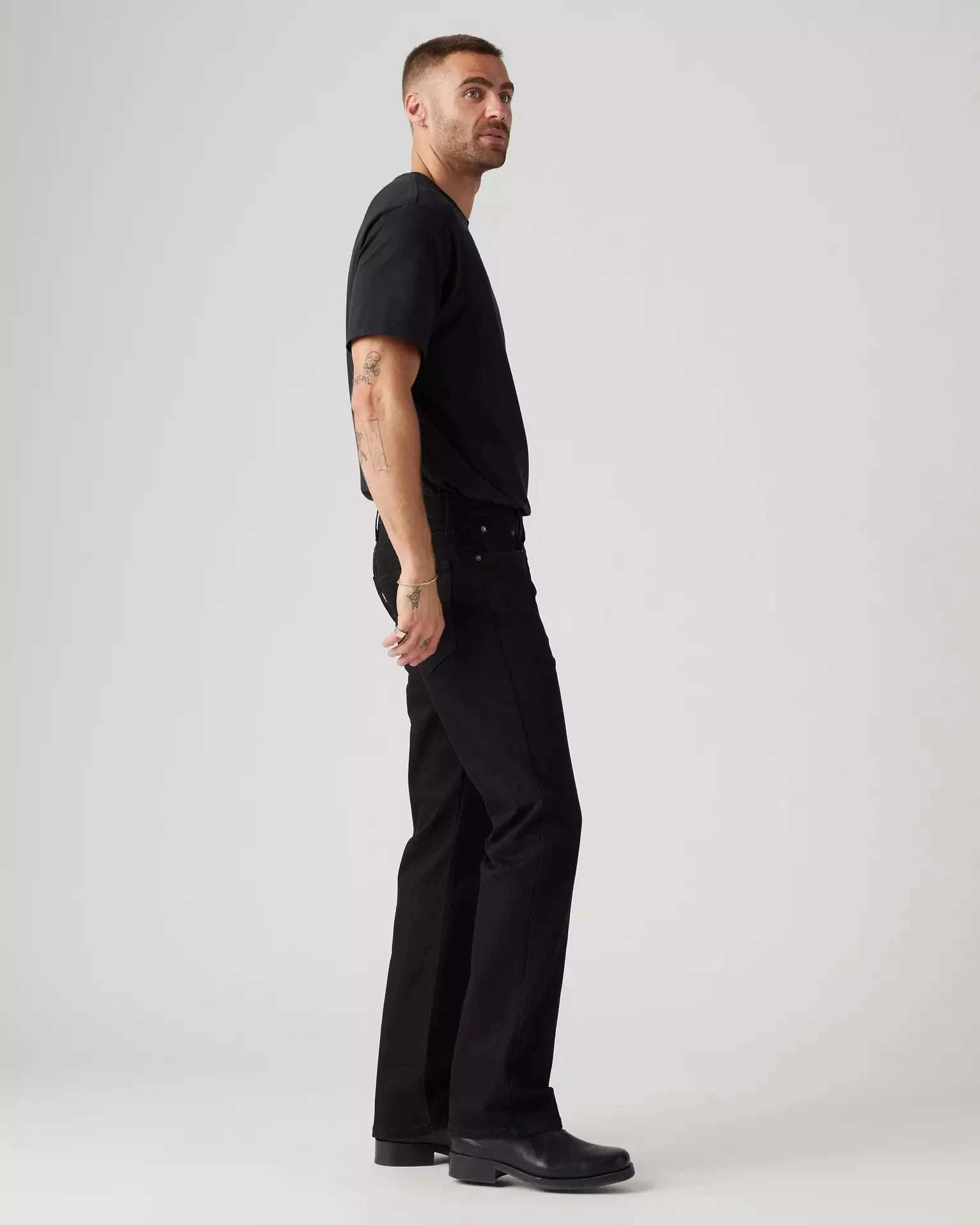Levi’s men’s 527 Stretch Slim Bootcut Jeans- Black 055270539 Laherradurawwnc.com