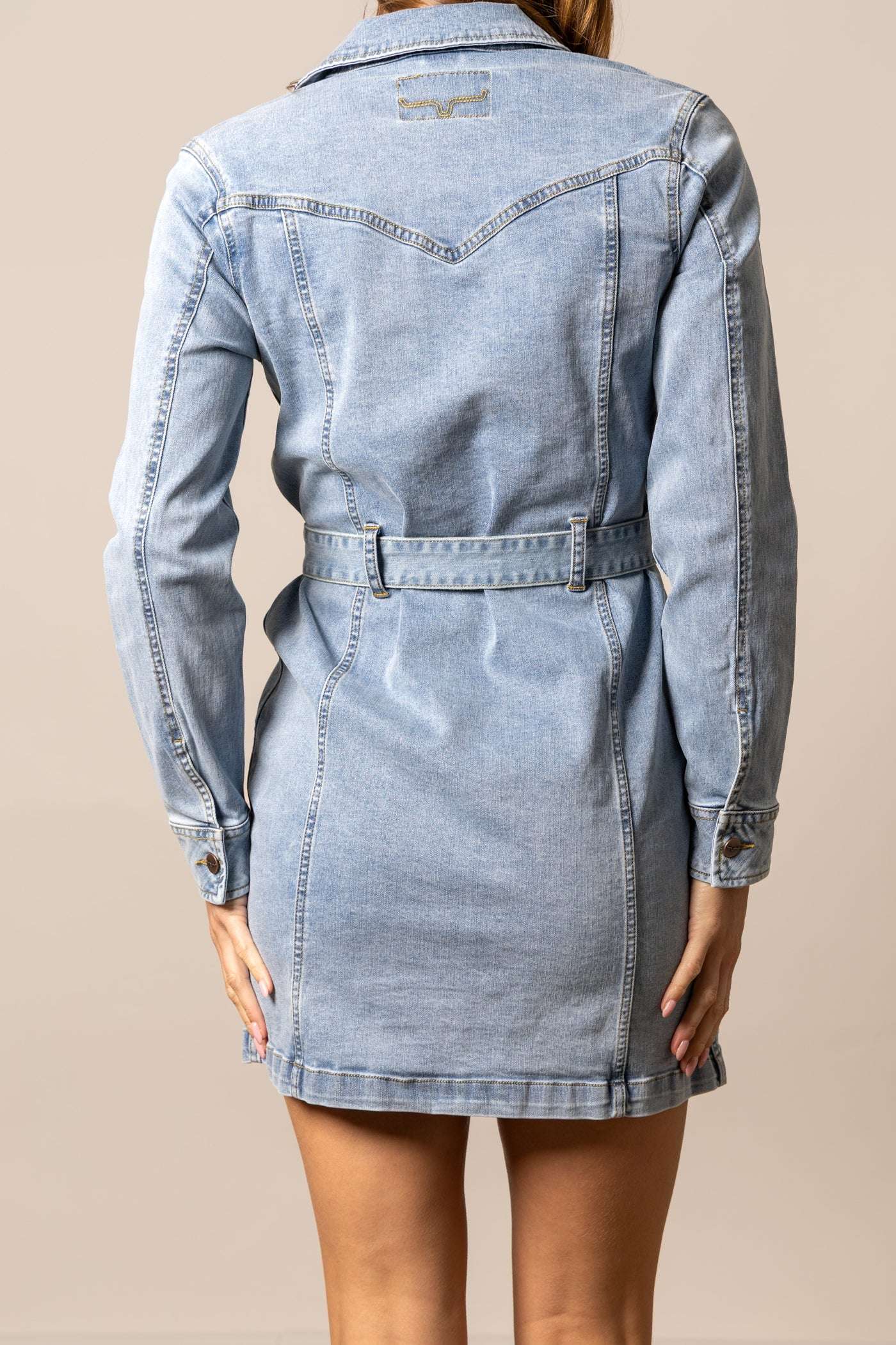 KIMES RANCH WOMENS DRESS WINSLOW TRUCKER LIGHT WASH INDIGO Laherradurawwnc.com