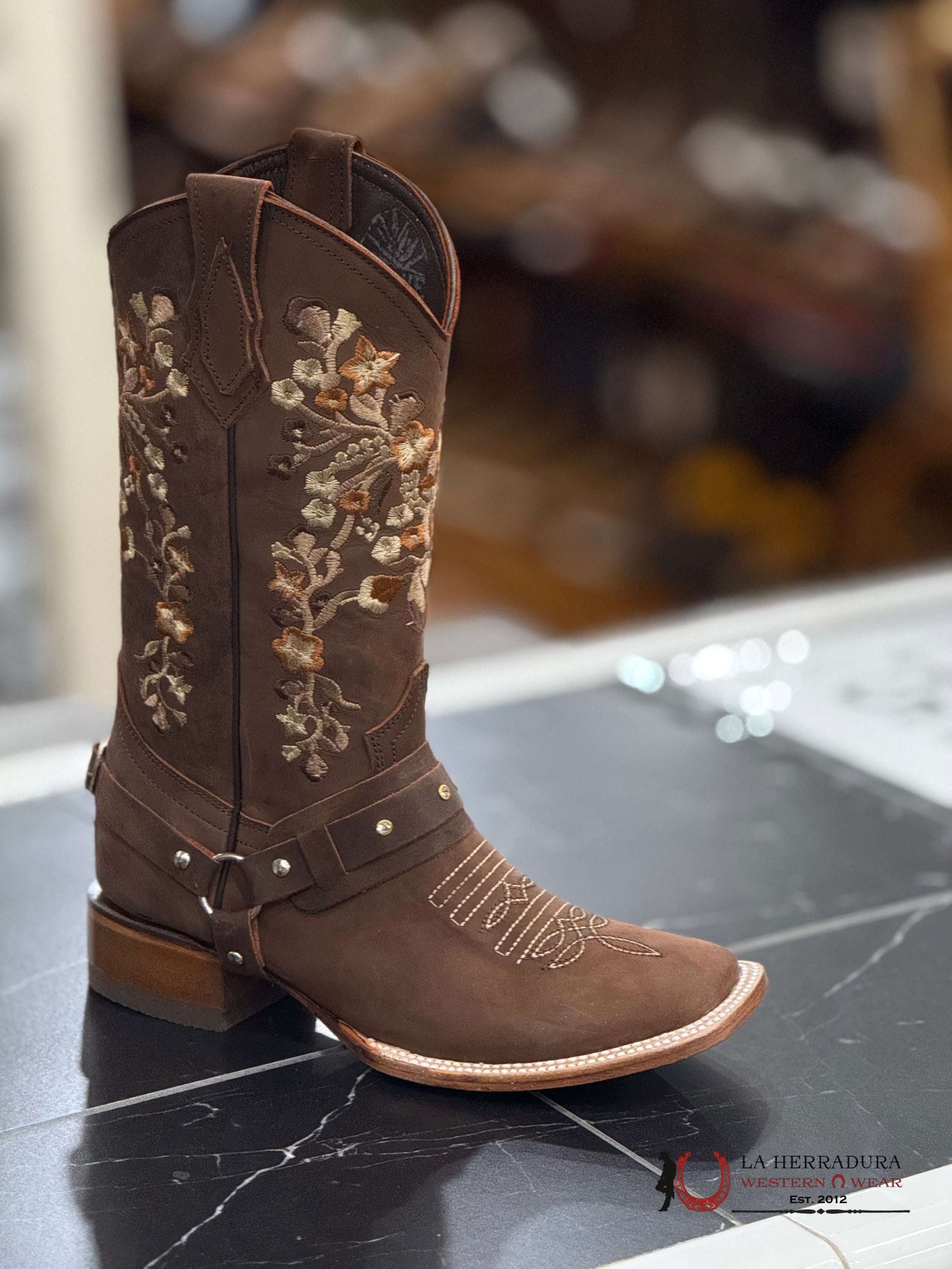 AGAVE HAZZARD LARGO ARENA NOBUCK TONY BD SQUARE TOE WOMEN BOOT BOTAS MUJERES