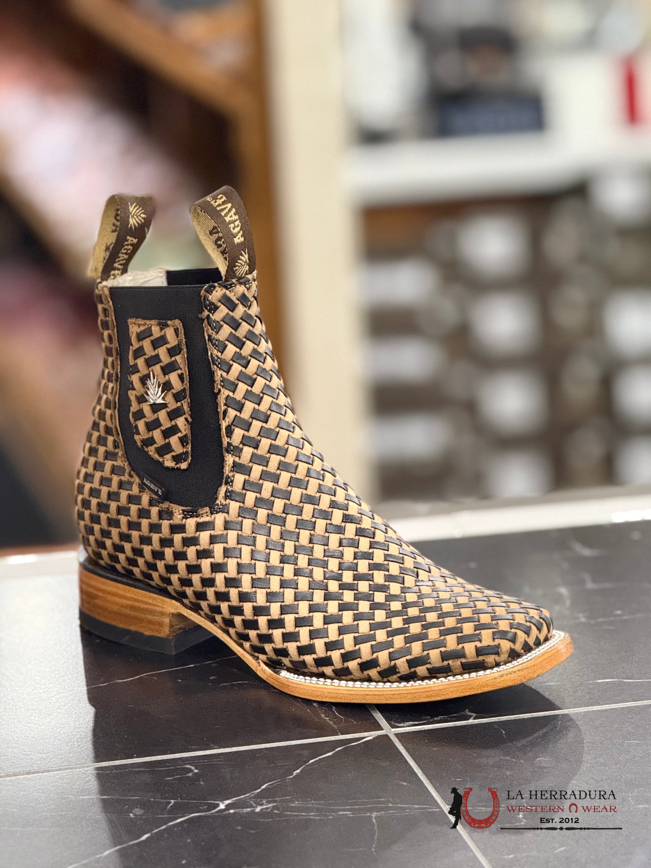 AGAVE PETATILLO MIEL/NEGRO SHORT BOOT BOTAS HOMBRES