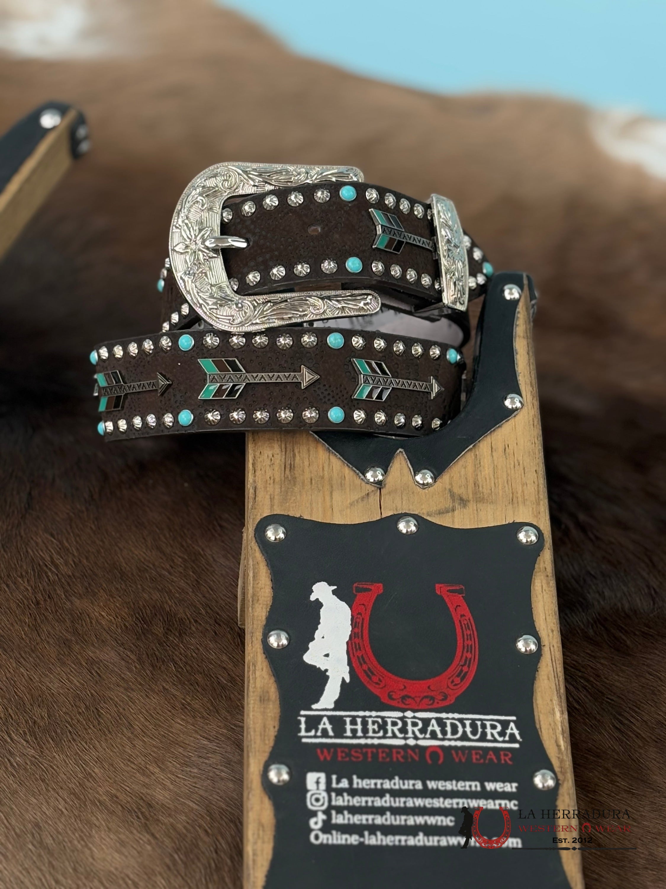 Angel Ranch Brown Arrow Jewl Belt Cinturones Mujeres