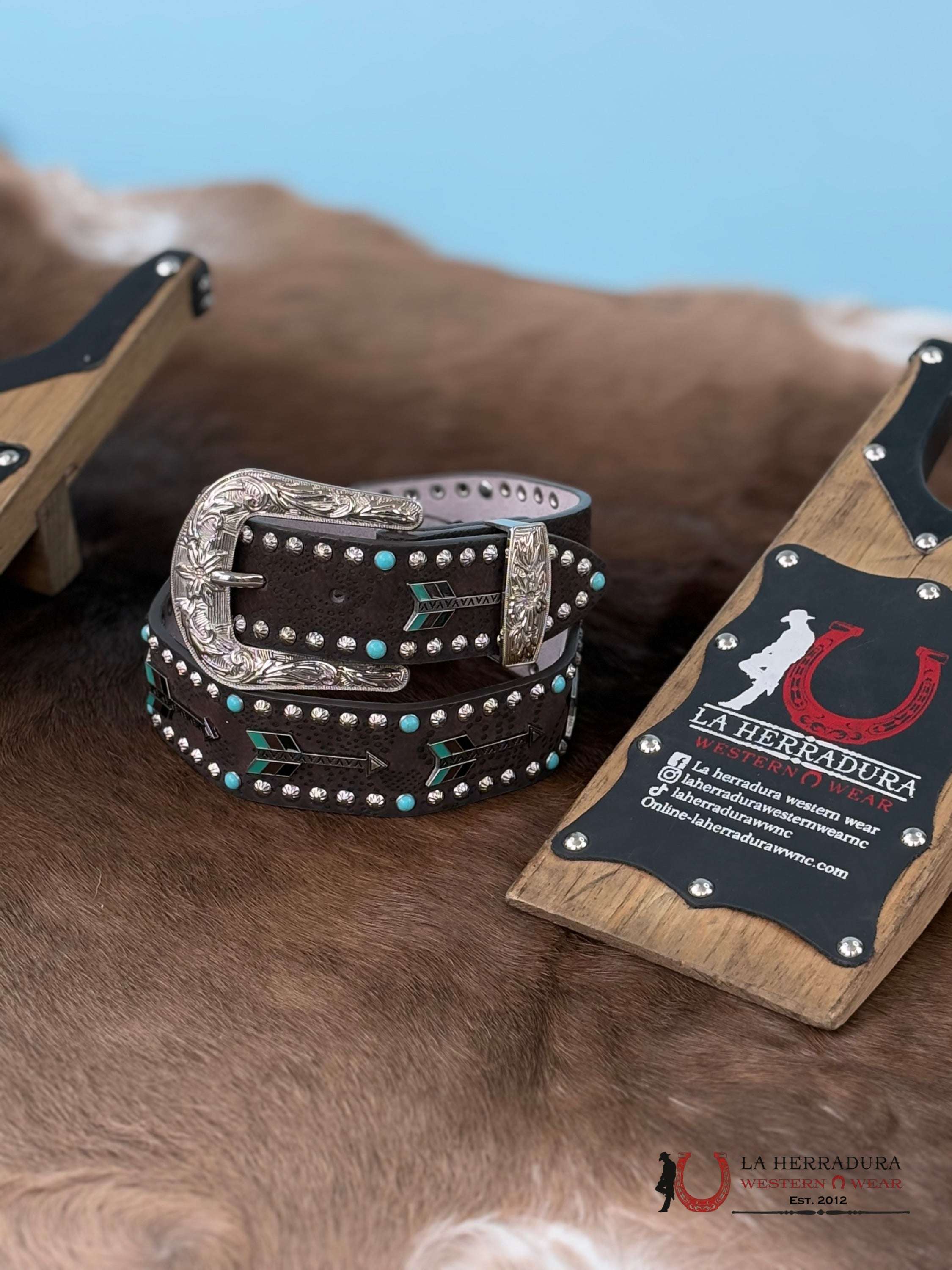Angel Ranch Brown Arrow Jewl Belt Cinturones Mujeres