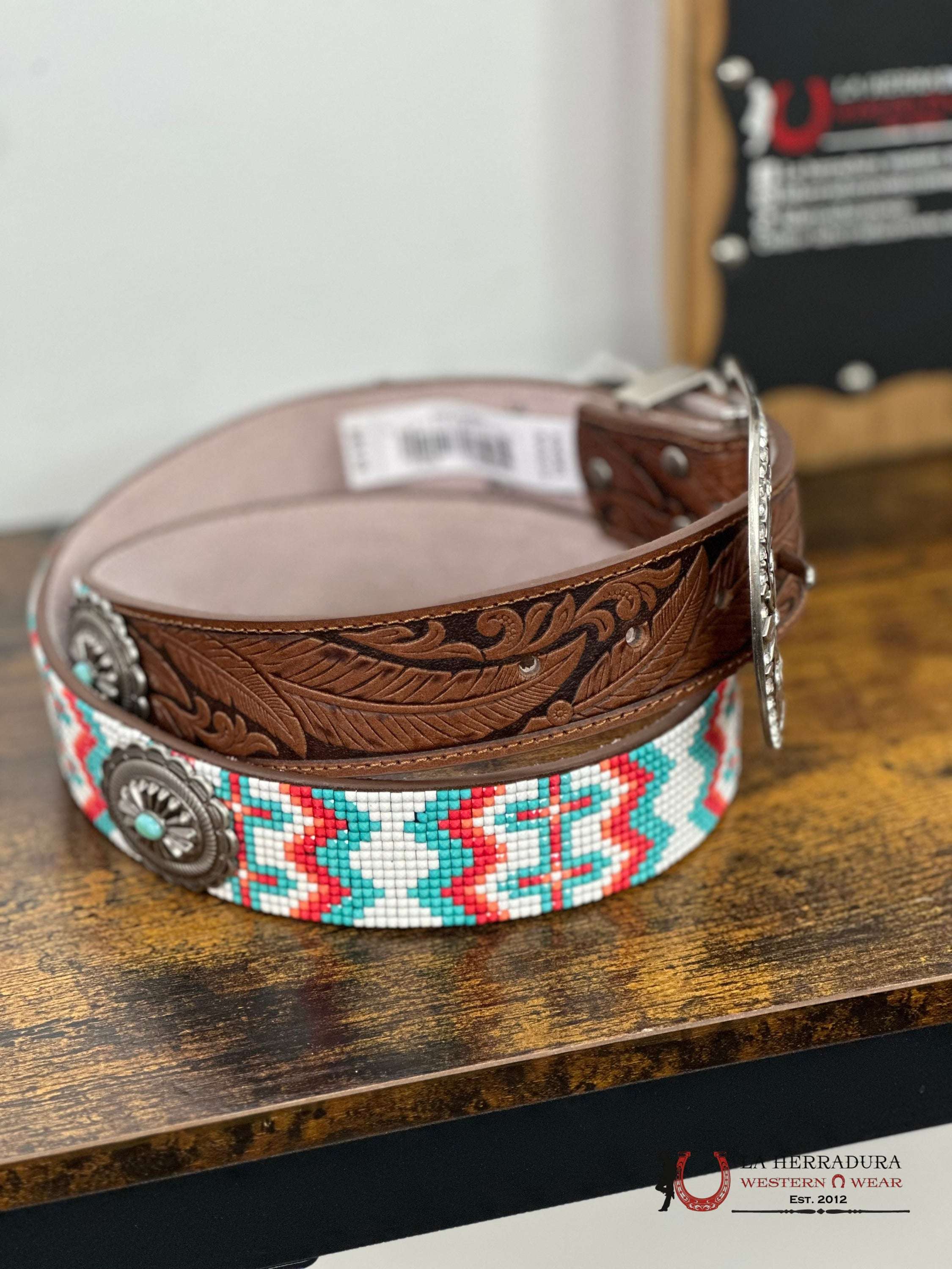 Angel Ranch Muli Color Gem Conch Belt Cinturones Mujeres