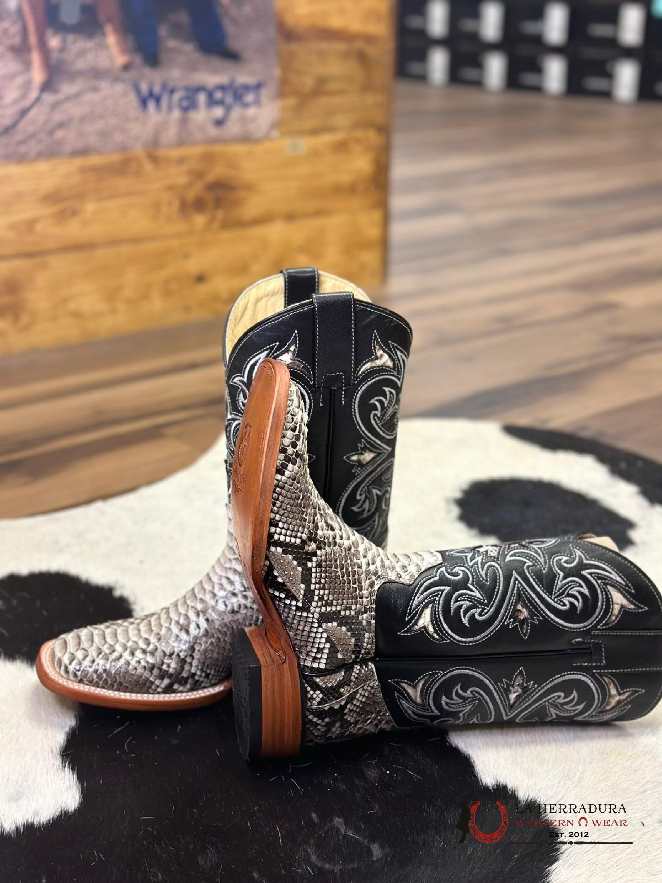 Arango Boots Pro-Rodeo Exotic Python Natural Botas Hombres