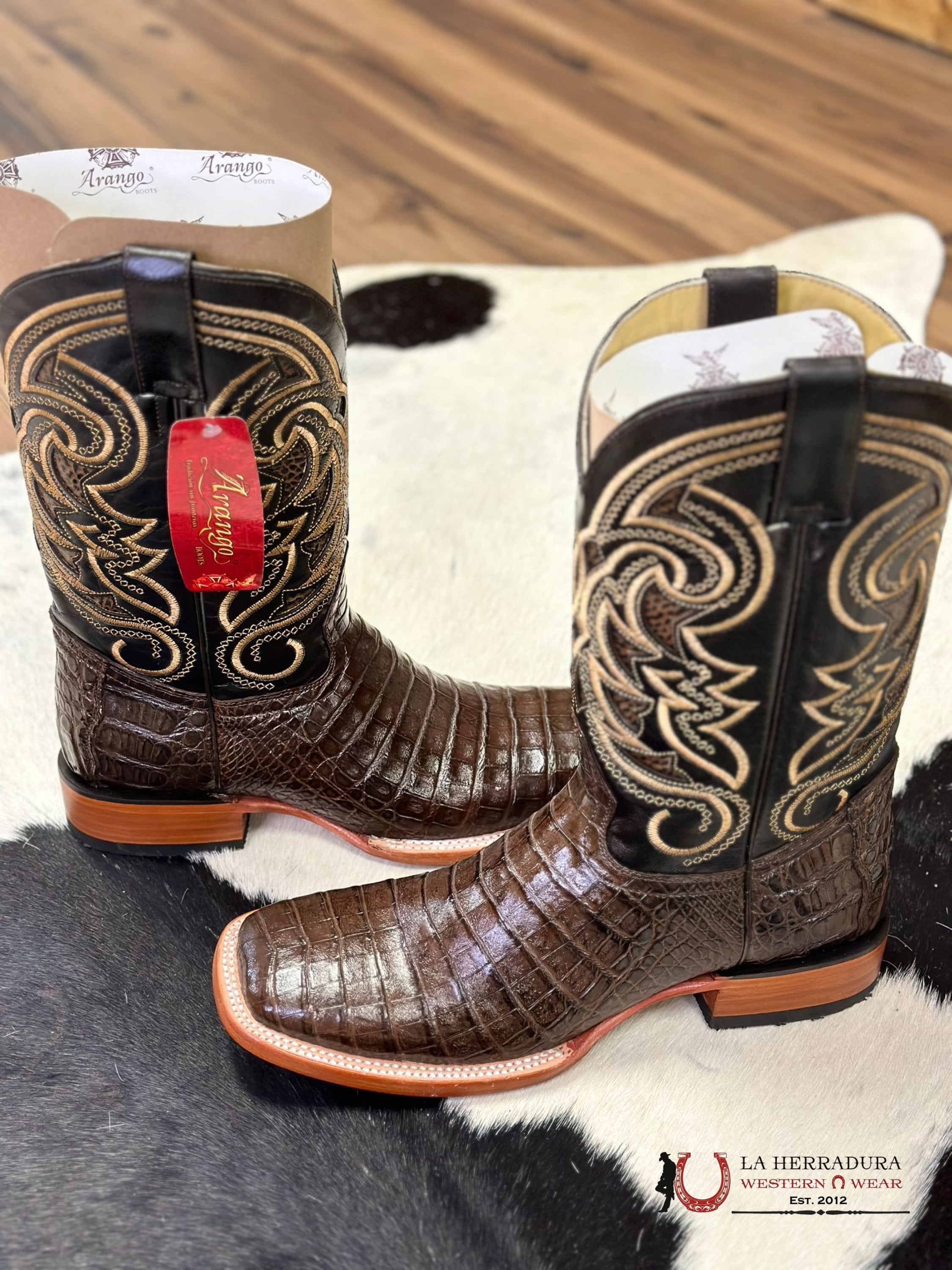 Arango Boots Pro-Rodeo Exotic Coco Belly Tabaco Botas Hombres