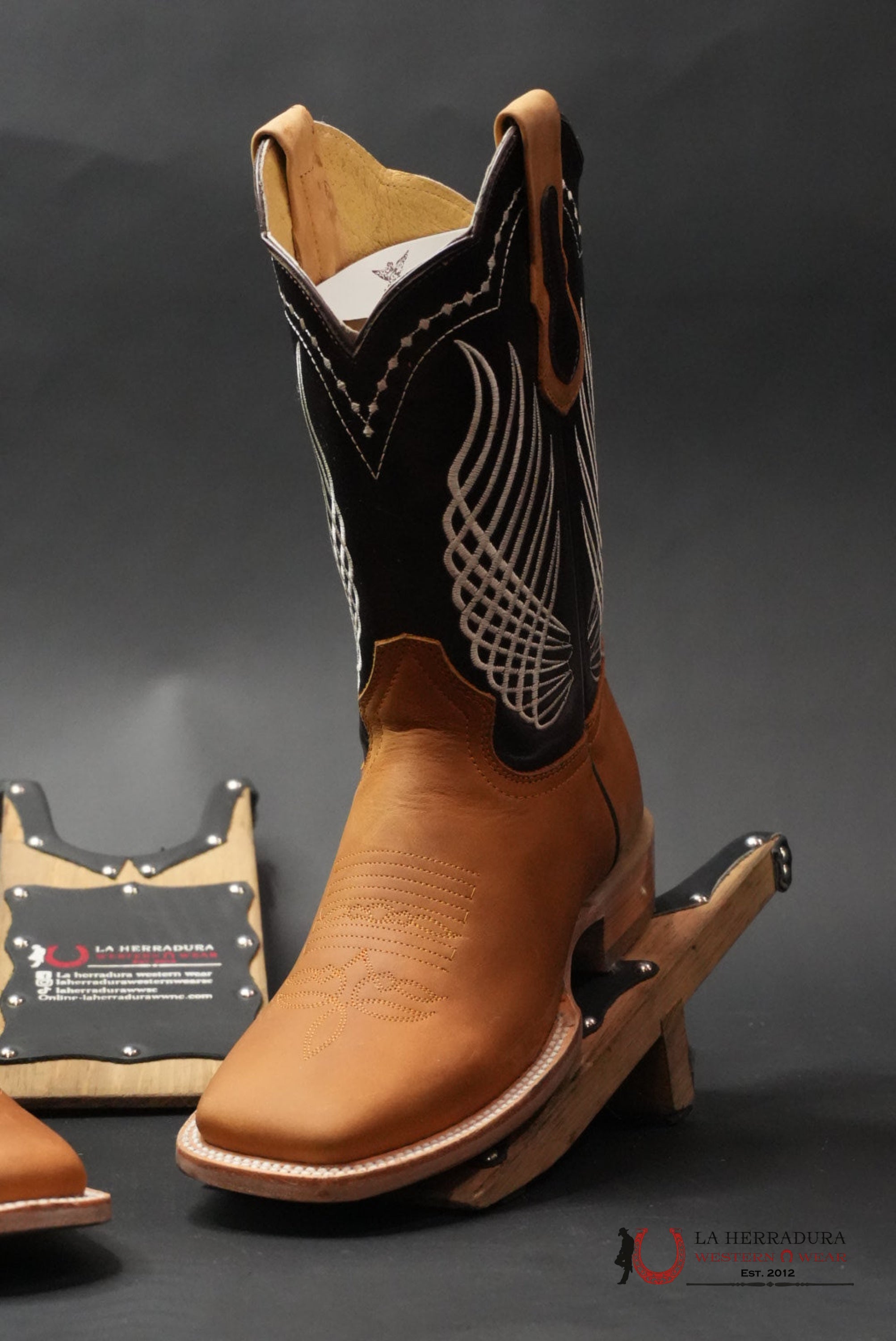 Arango Crazy Grasso Tan Rodeo PBR- 4895 BOTAS HOMBRES