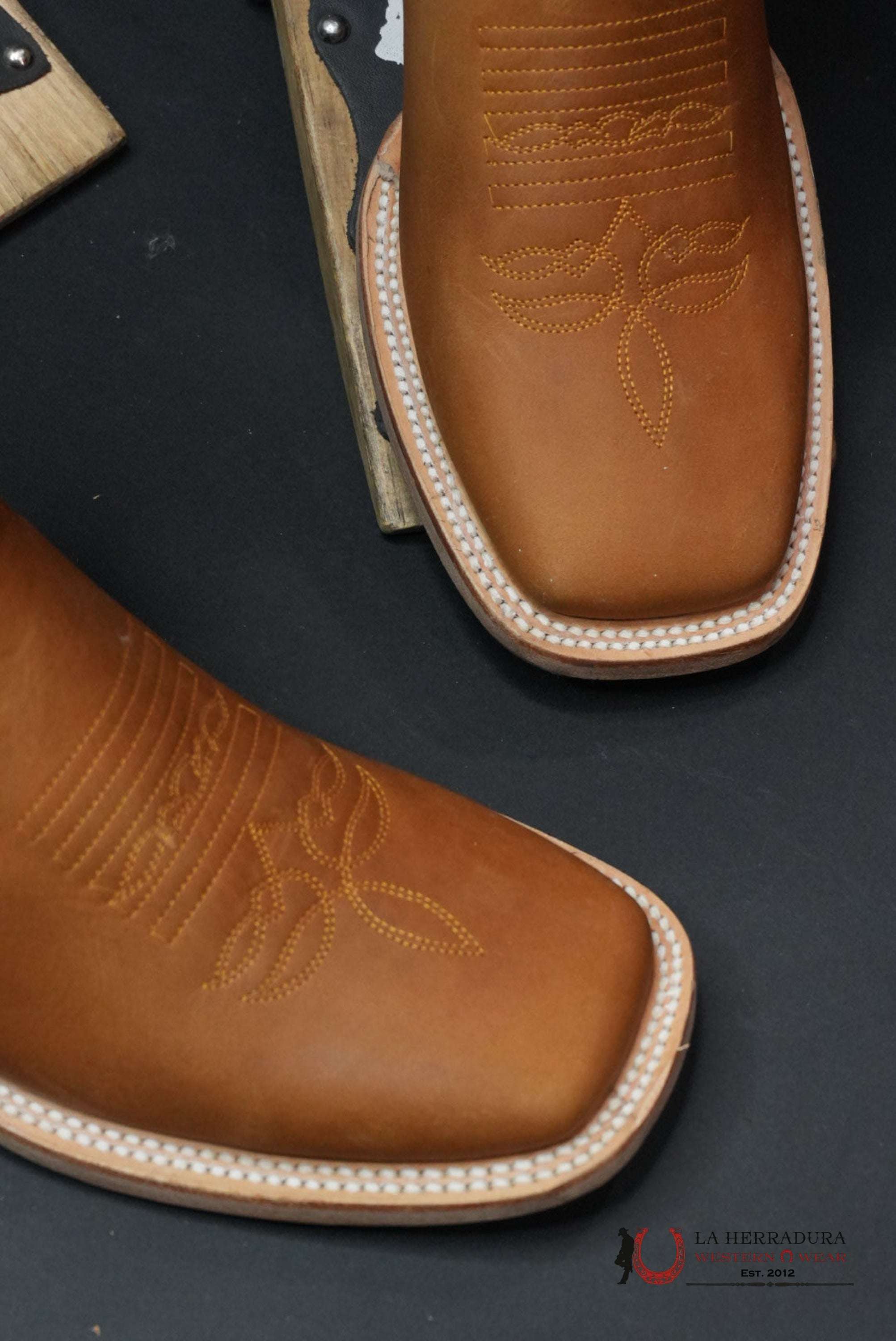 Arango Crazy Grasso Tan Rodeo PBR- 4895 BOTAS HOMBRES