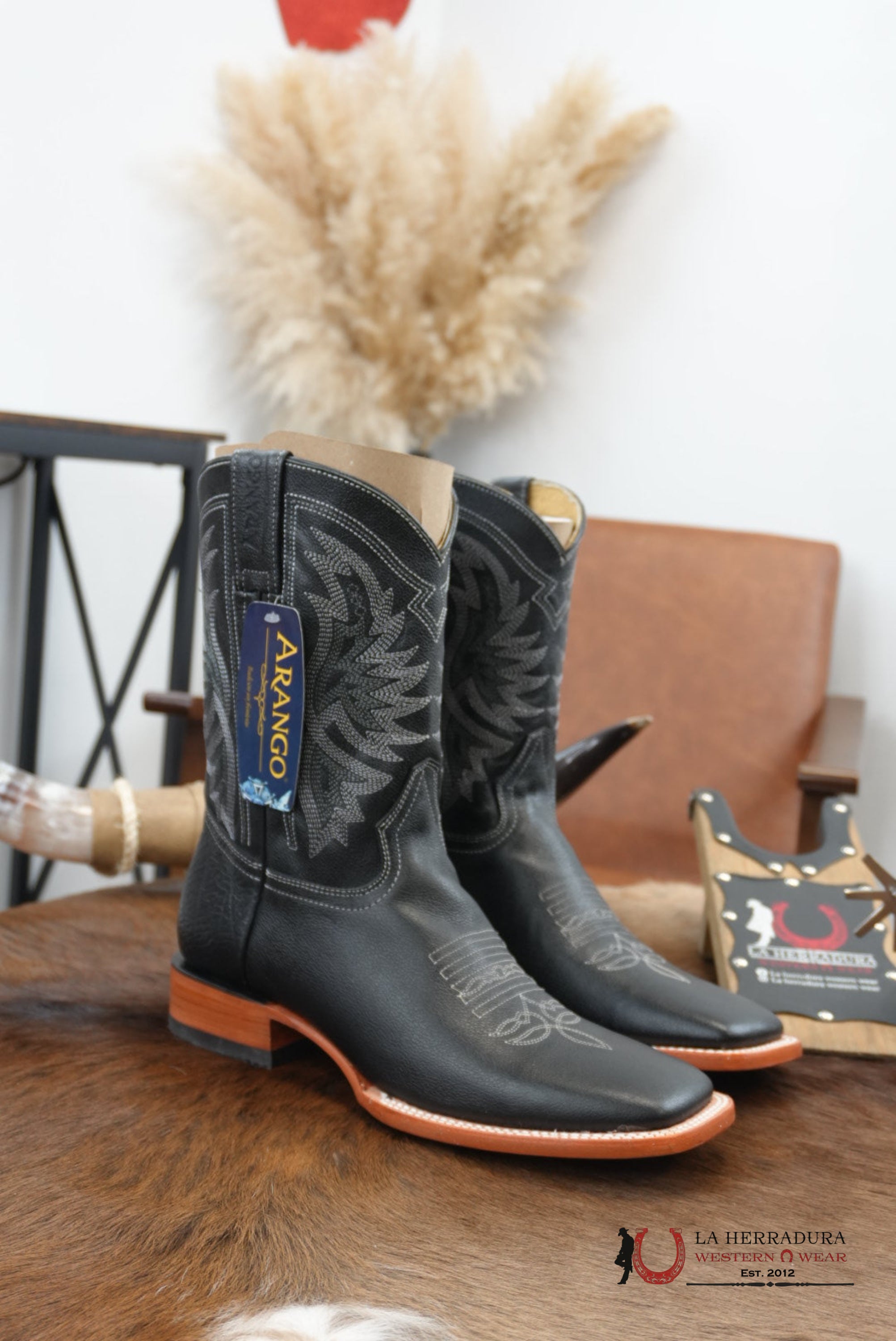 Arango Negro/Negro With Stiching Renegado Square Toe Boot- 4891 BOTAS HOMBRES