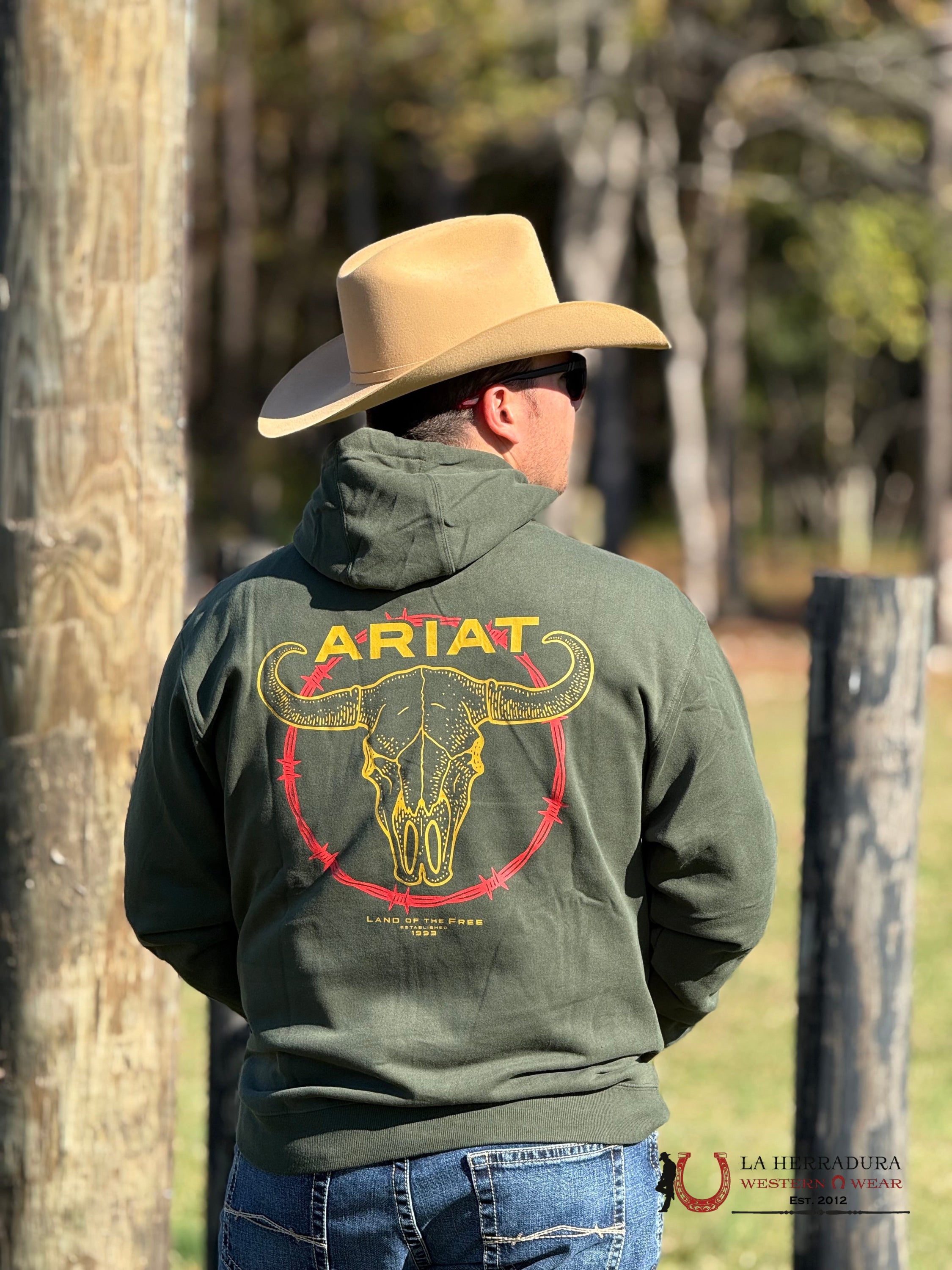Ariat Barbwire Skull Hoodie Dark Green - 2461 Ropa Hombres
