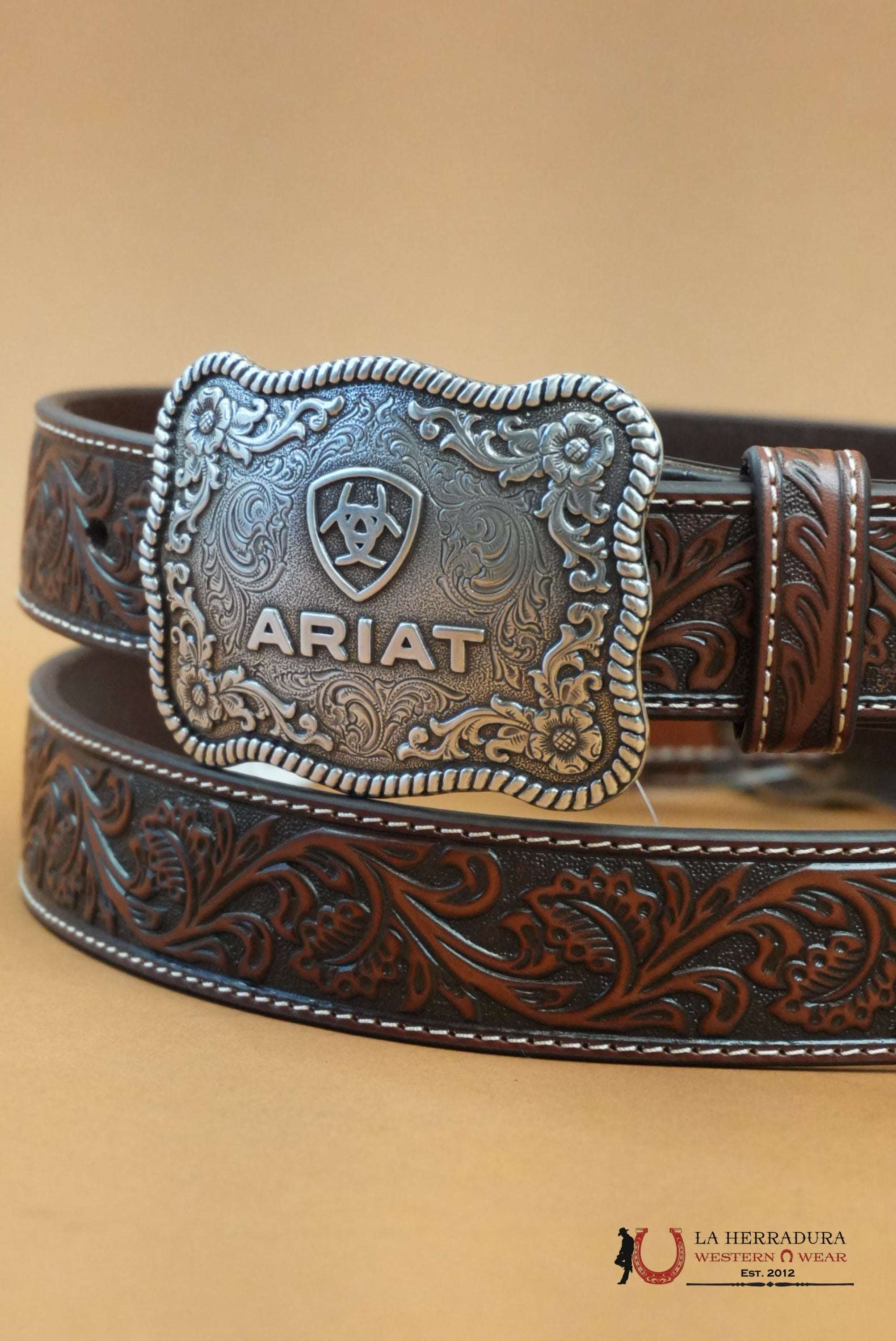ARIAT BELT HAND TOOLED COGNAC SILVER BUCKLE 20467 CINTURONES MUJERES