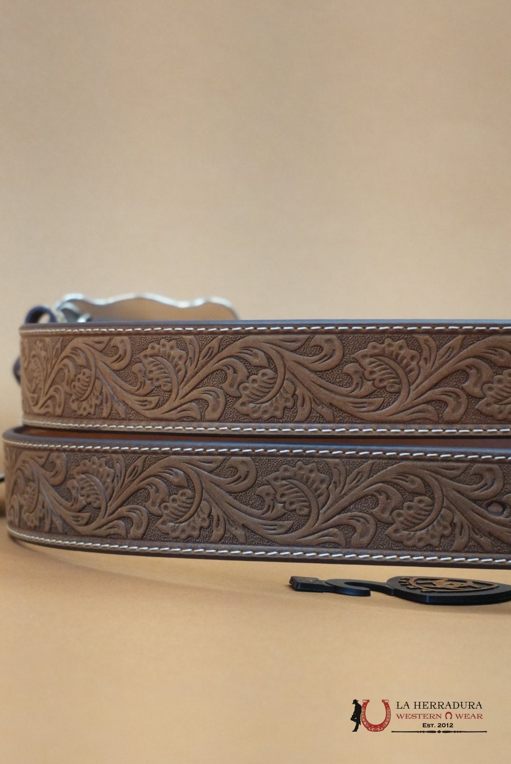 ARIAT BELT HAND TOOLED SAND SILVER BUCKLE CINTURONES MUJERES