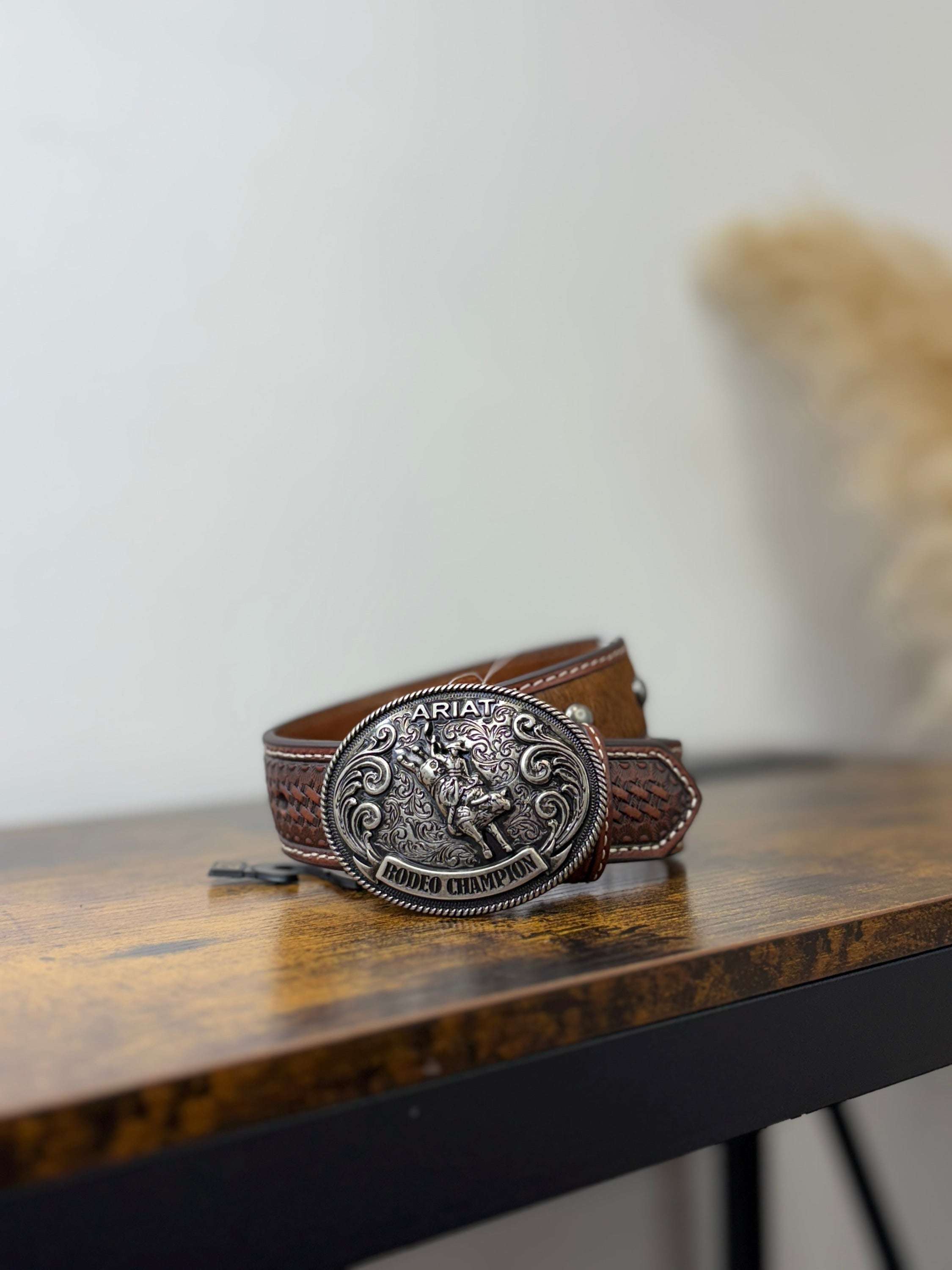 ARIAT BOYS BROWN COWHIDE BELT- A1305608 NIÑOS