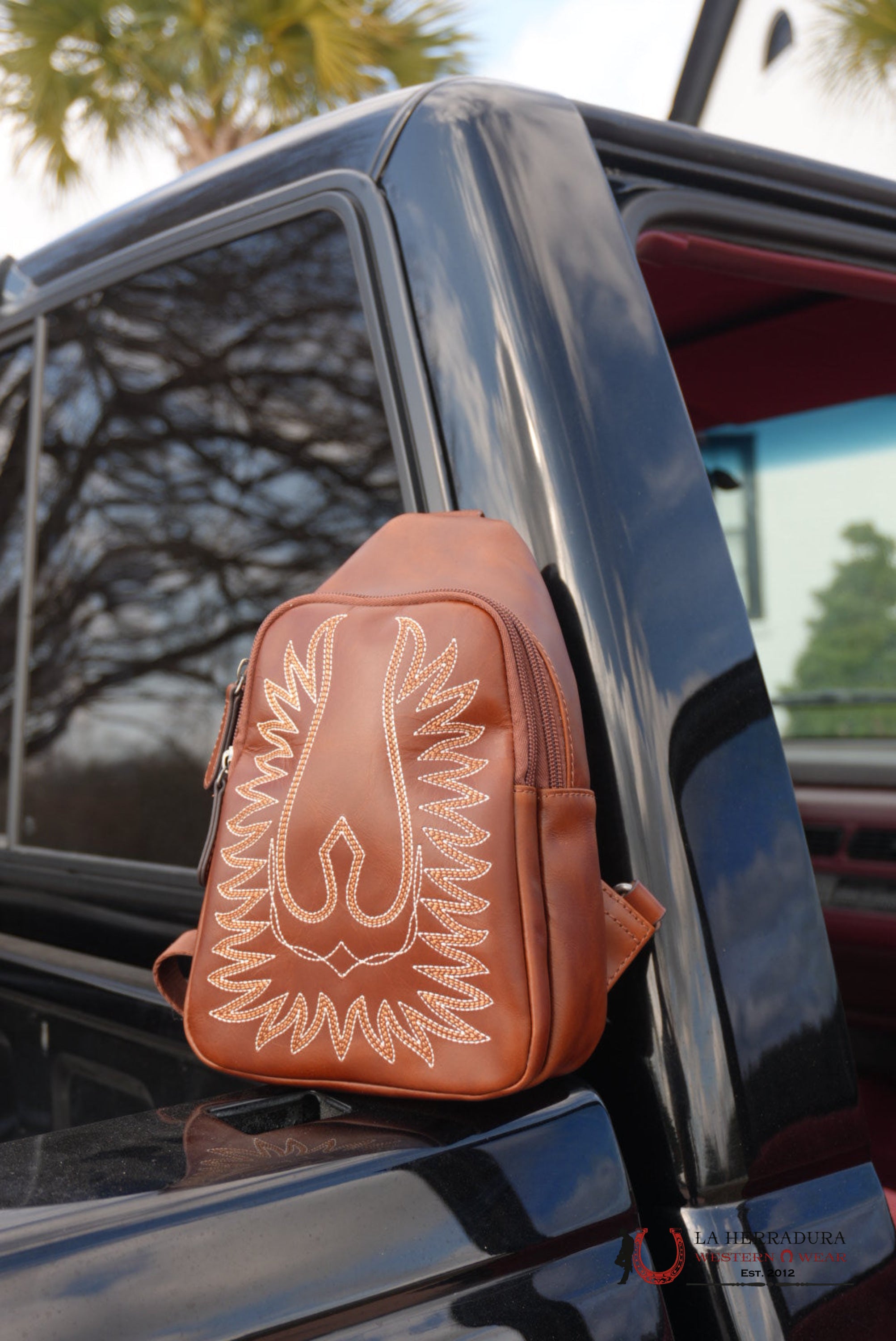 Ariat Brown With Stiching Crossbody Bag ROPA MUJERES