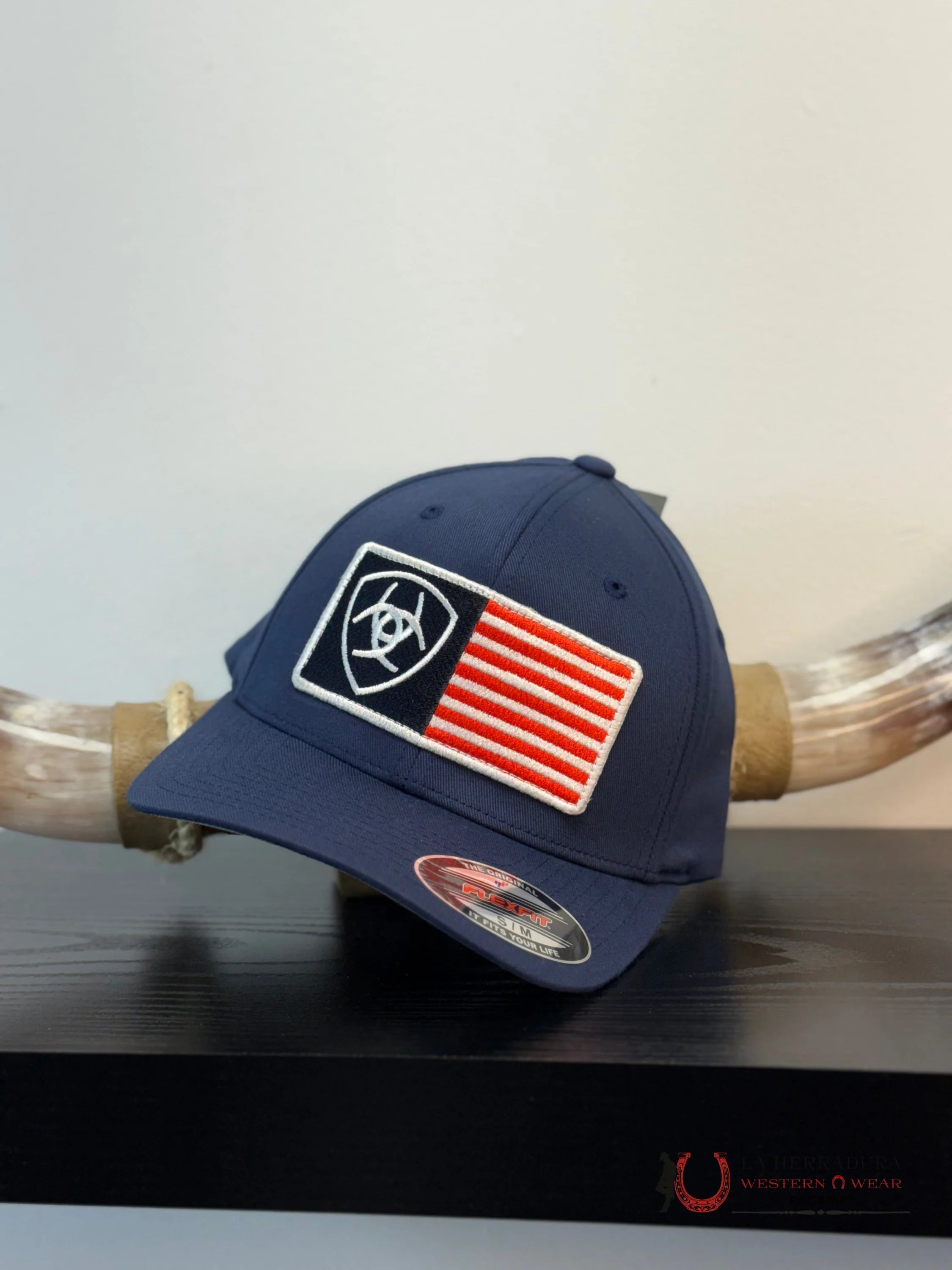 ARIAT CAP BLUE WITH AMERICAN FLAG COLOR CAPS MENS GORRAS HOMBRES