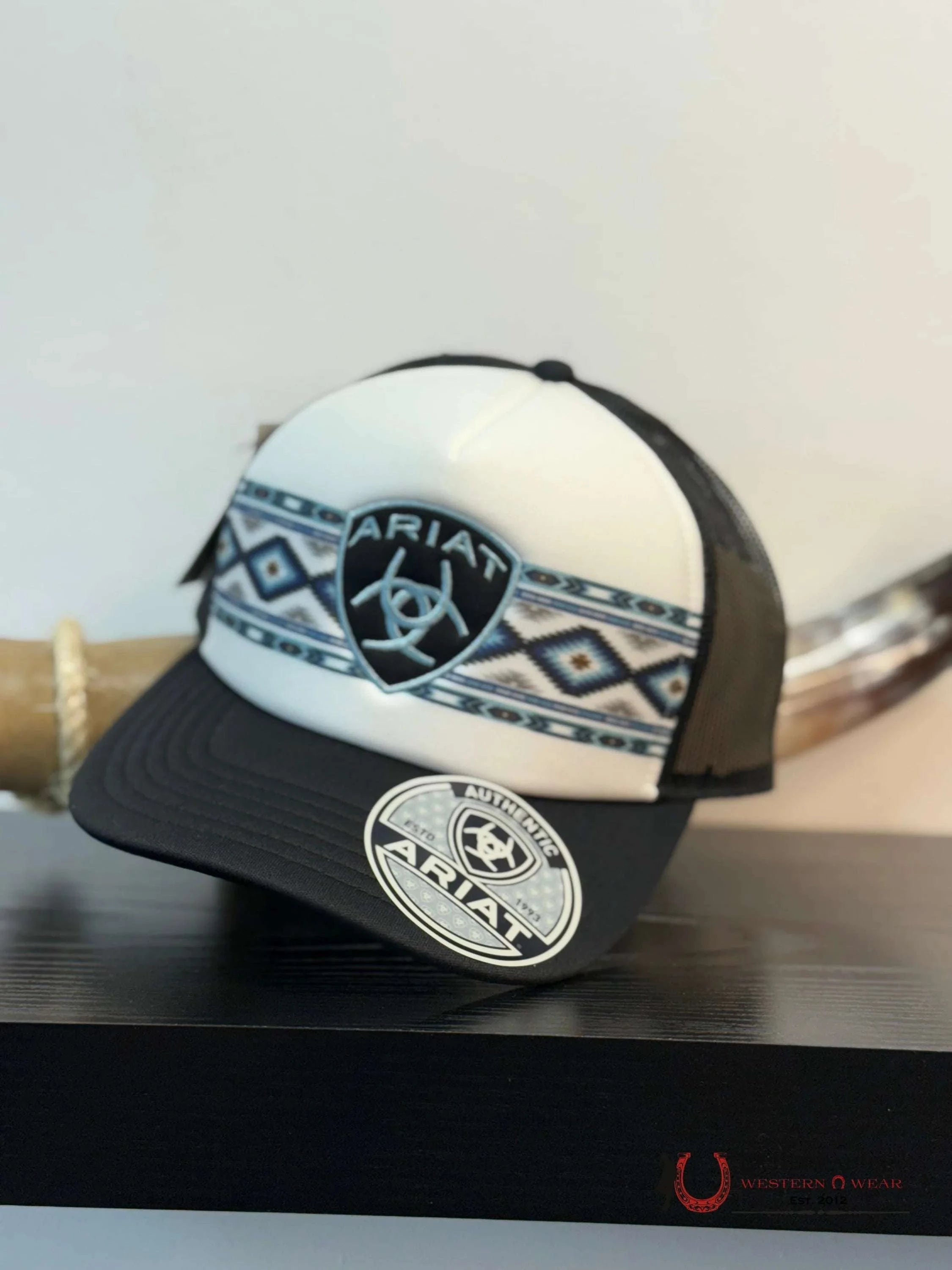 ARIAT CAP BLUE WITH BLACK CAPS MENS GORRAS HOMBRES