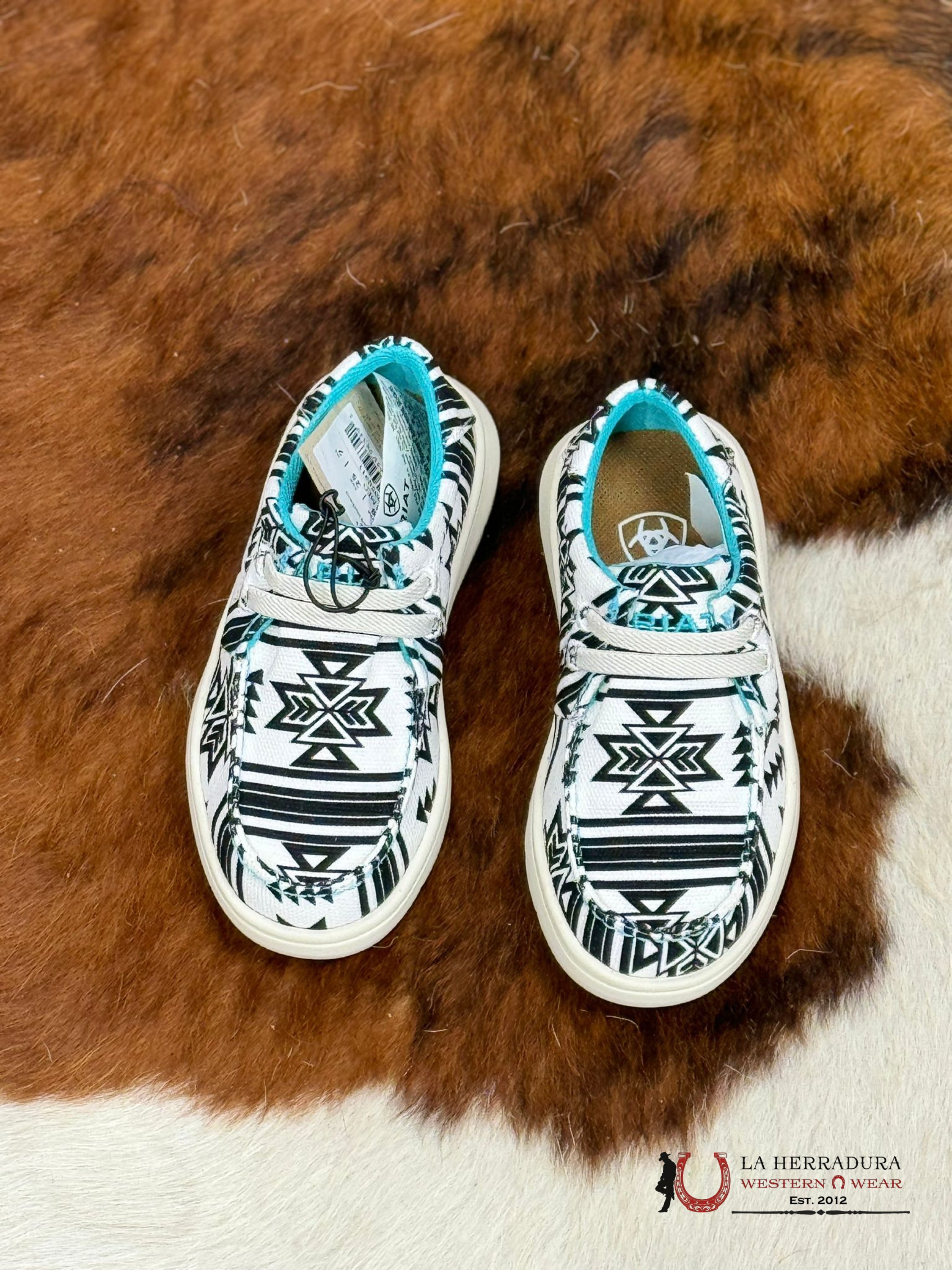 Ariat Girls Hilo Stark Southwest White Aztec Niños