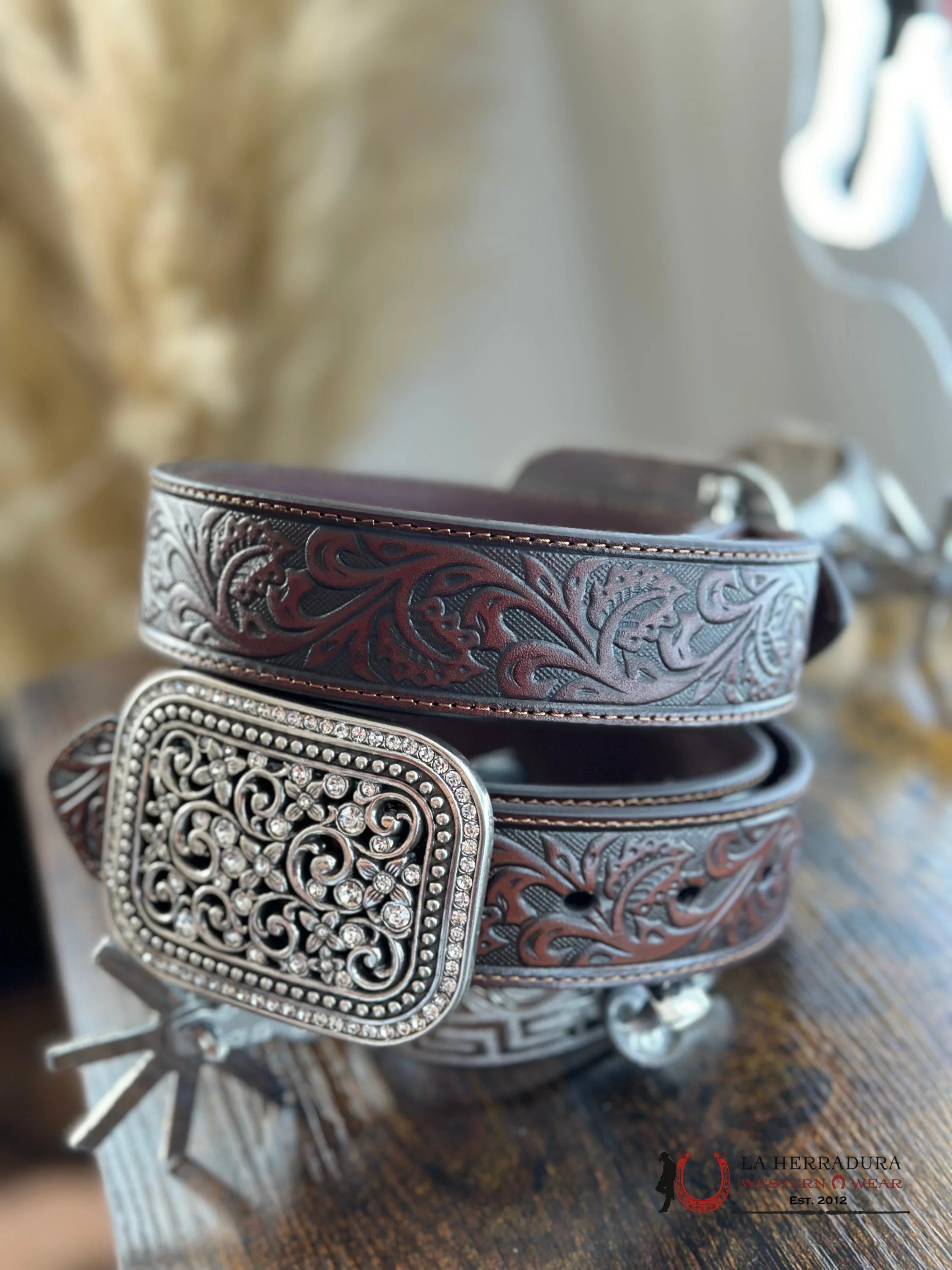 Ariat Hand Tooled Cognac Sparkle Buckle 6957 Cinturones Mujeres