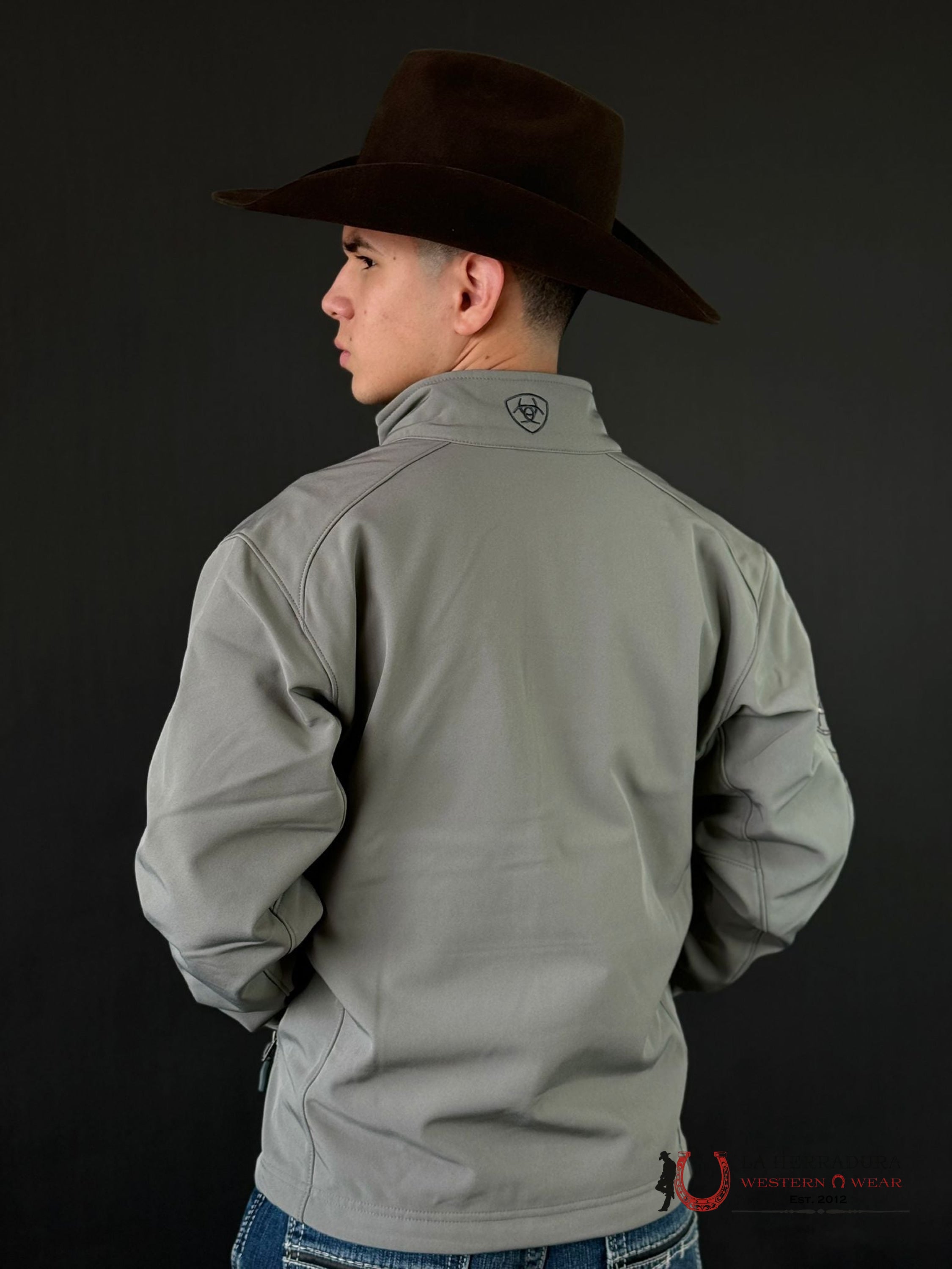 Ariat Jacket Logo 2.0 Softsehll Jetty Grey - 6729 Ropa Hombres
