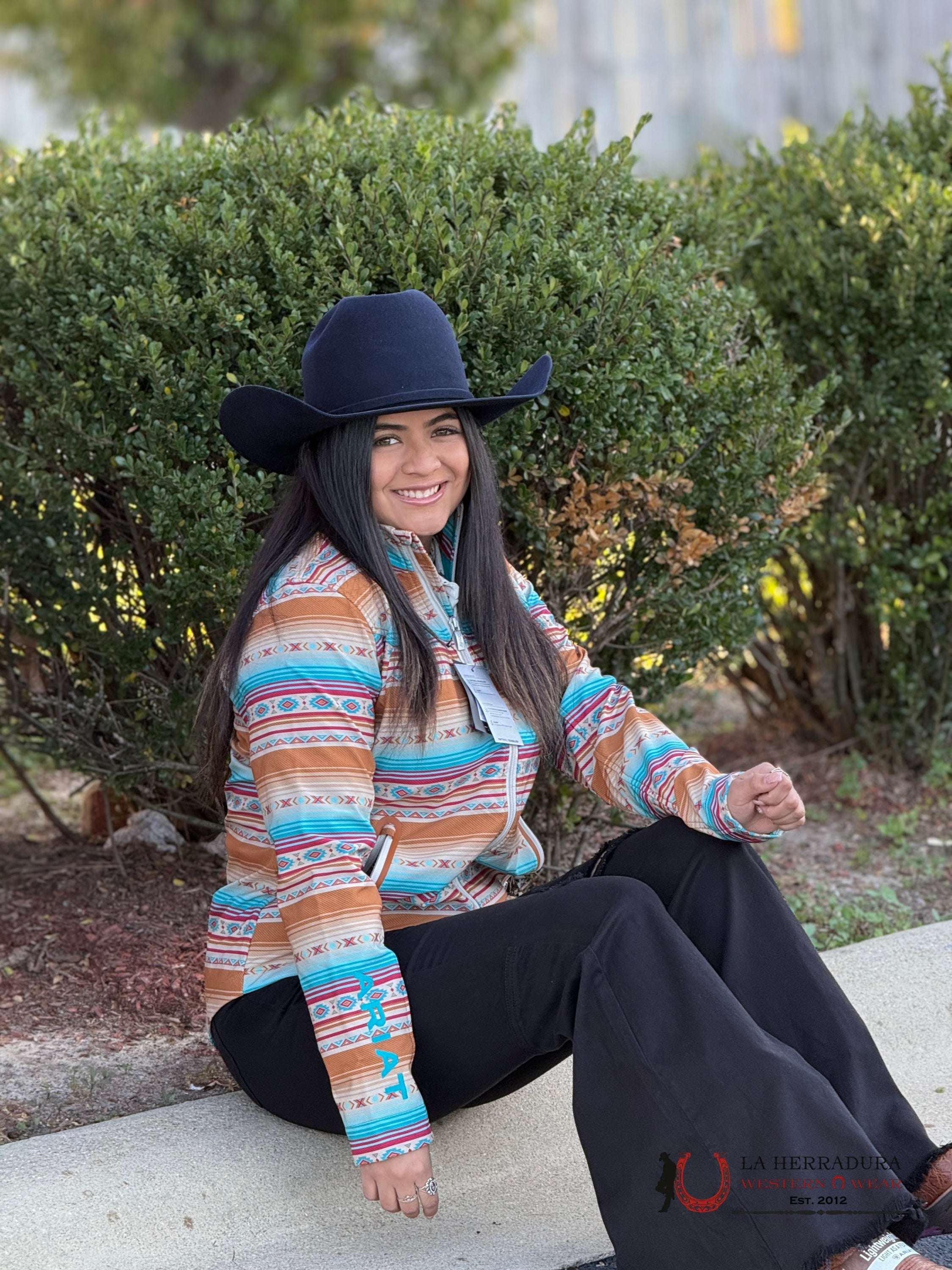 Ariat Jacket New Team Softshell Fallon Serape Print-3014 Ropa Mujeres