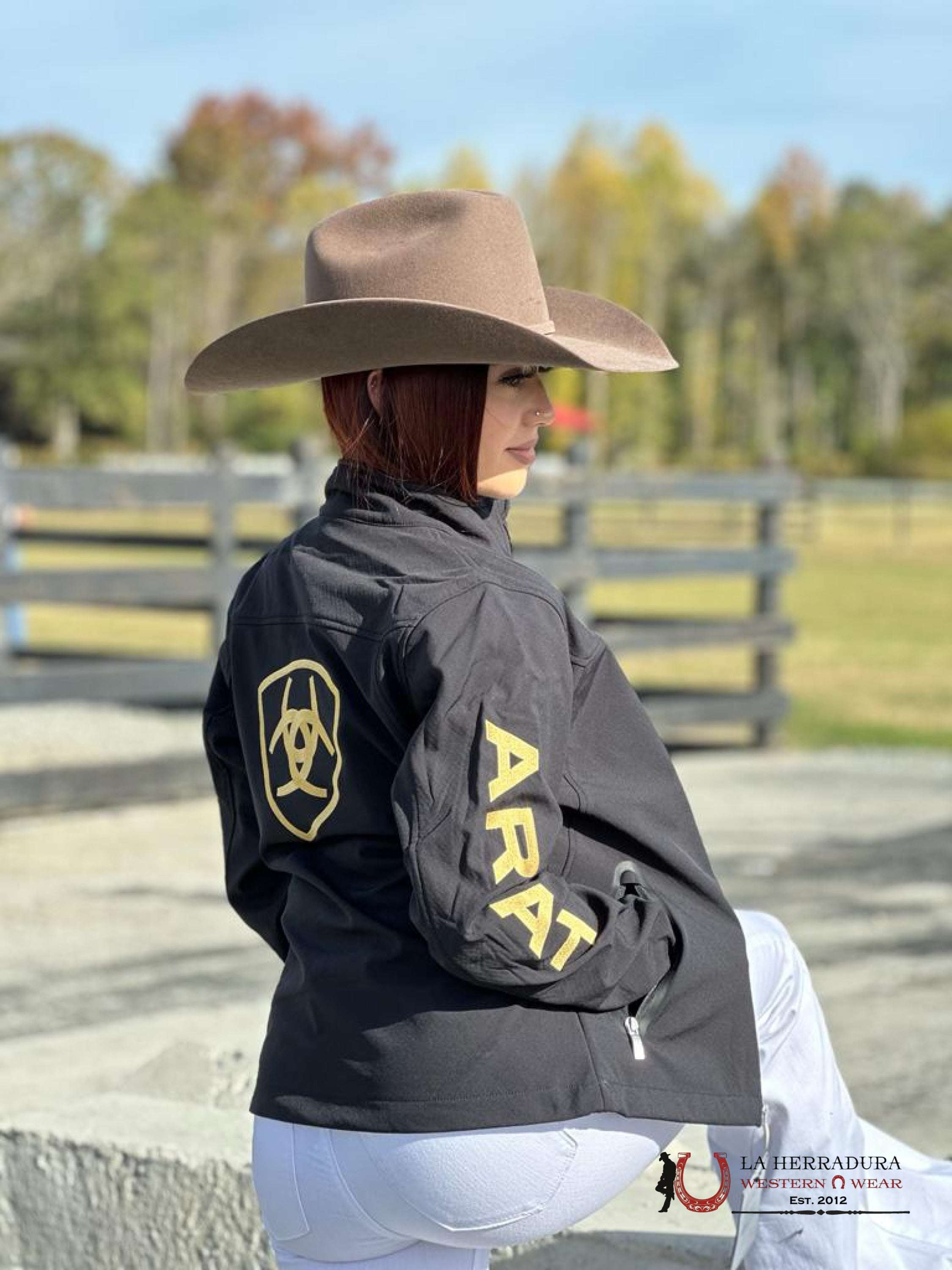 Ariat Jacket Softshell Black & Gold Team Logo Ropa Mujeres