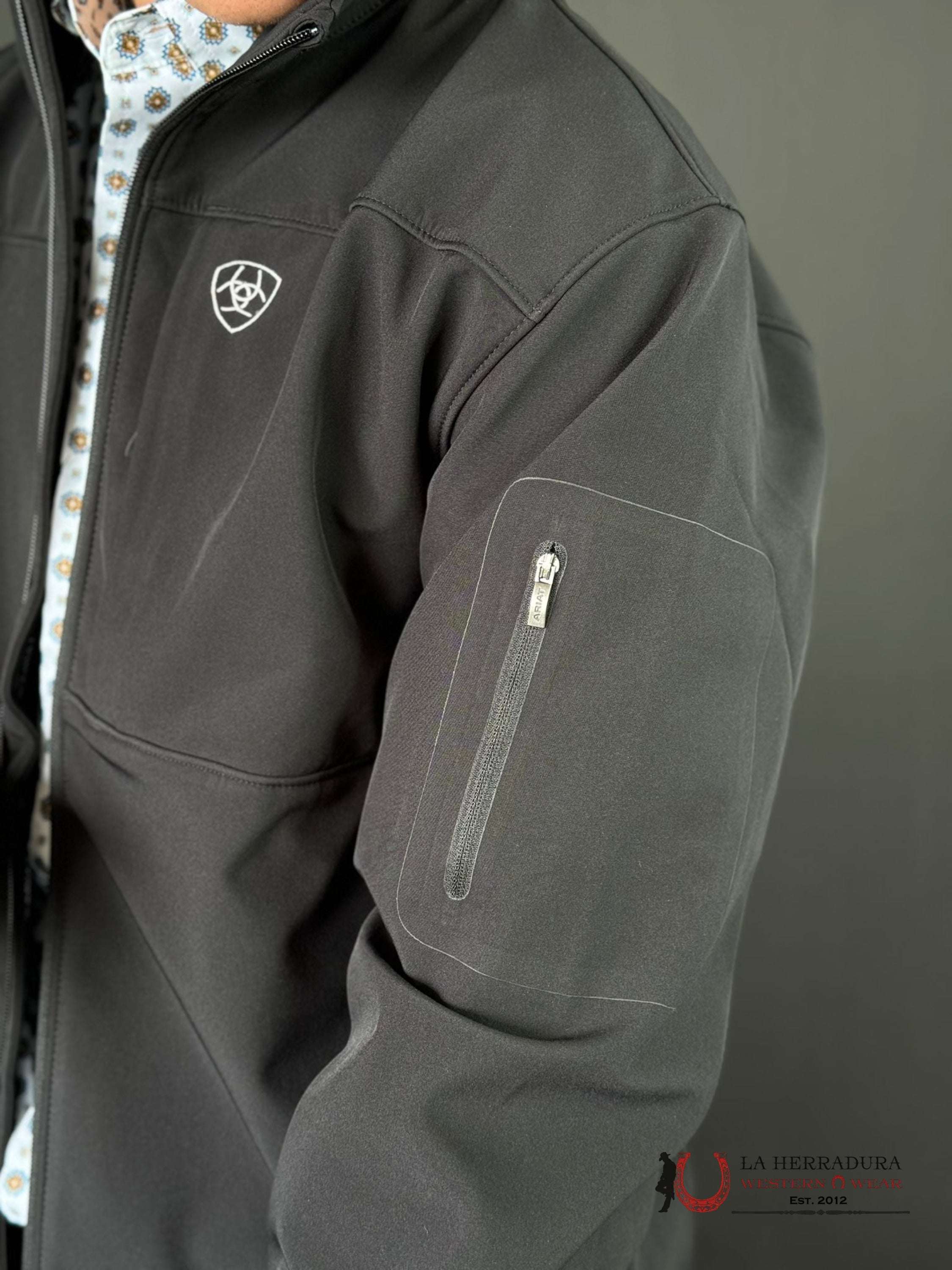 Ariat Jacket Vernon 2.0 Softshell Black Ropa Hombres