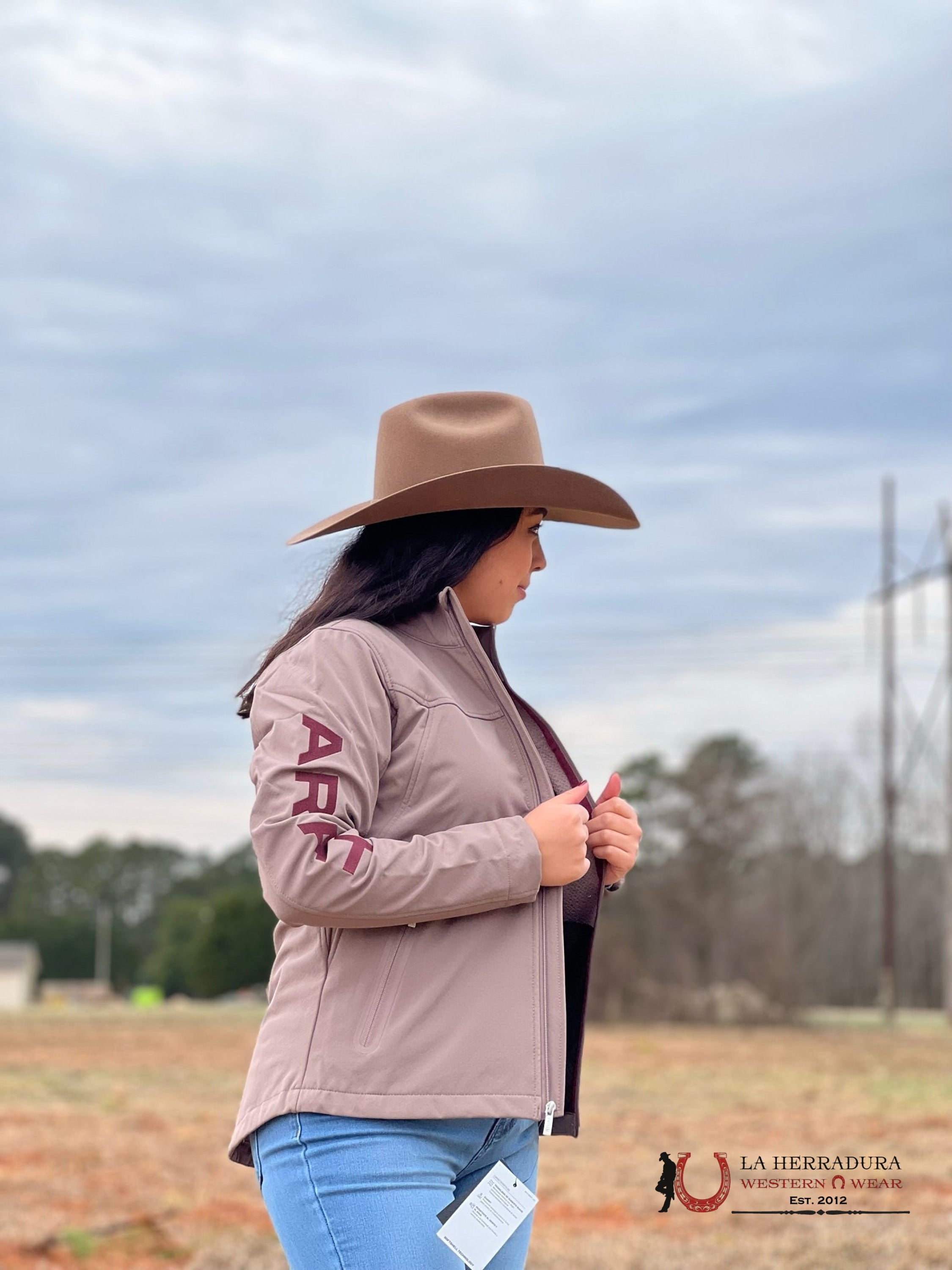 Ariat Jackets For Women Iron Brown Logo Ropa Mujeres