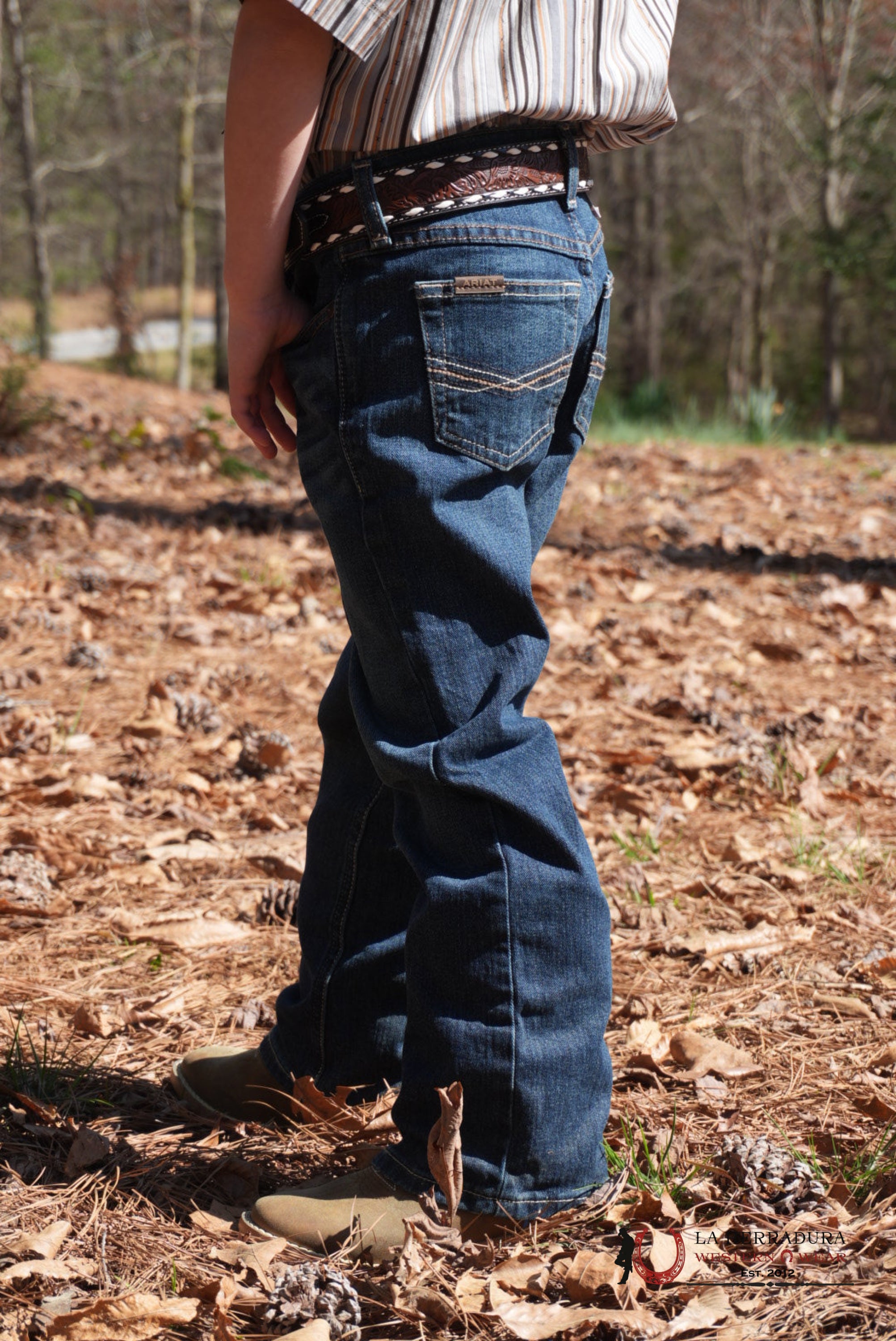 ARIAT JEAN KIDS RELAXED FIT B4 STR LEGACY BOOT JEAN CHIEF NIÑOS