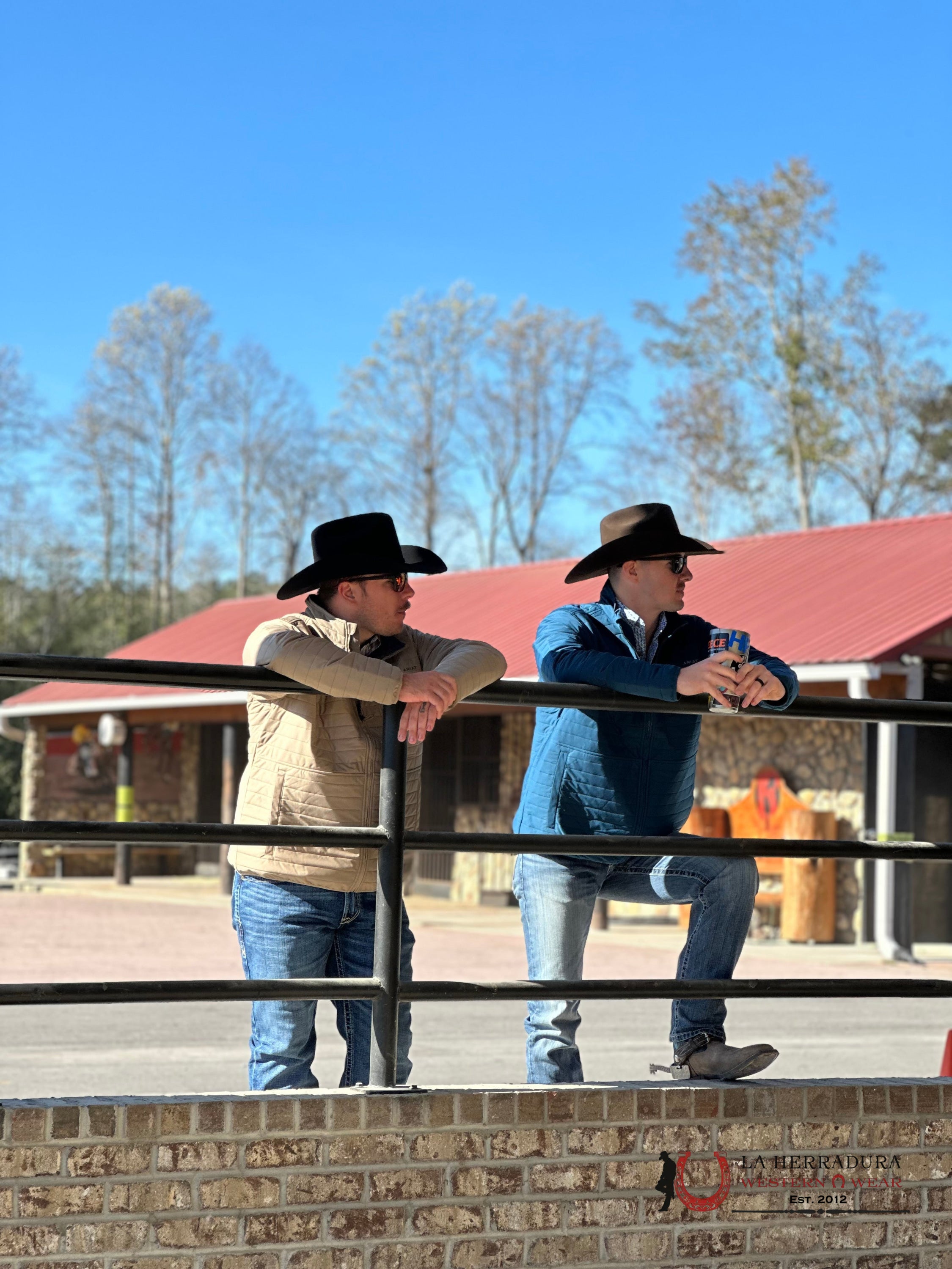 Ariat Khaki Wylie Full Zip Up- 2463 Ropa Hombres