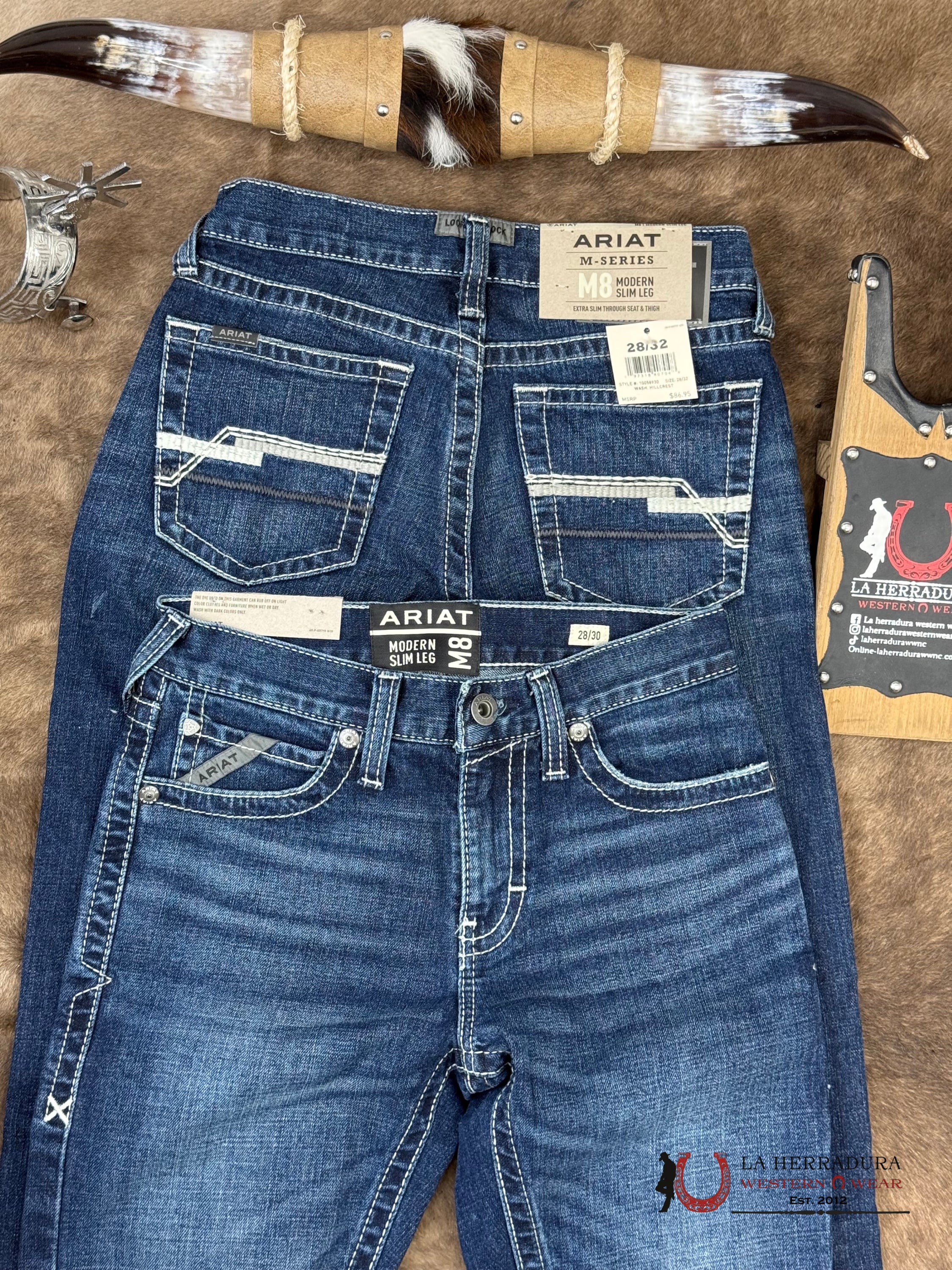 ARIAT MEN JEAN M8 Modern Slim Leg Hillcrest - 8930 ARIAT JEANS