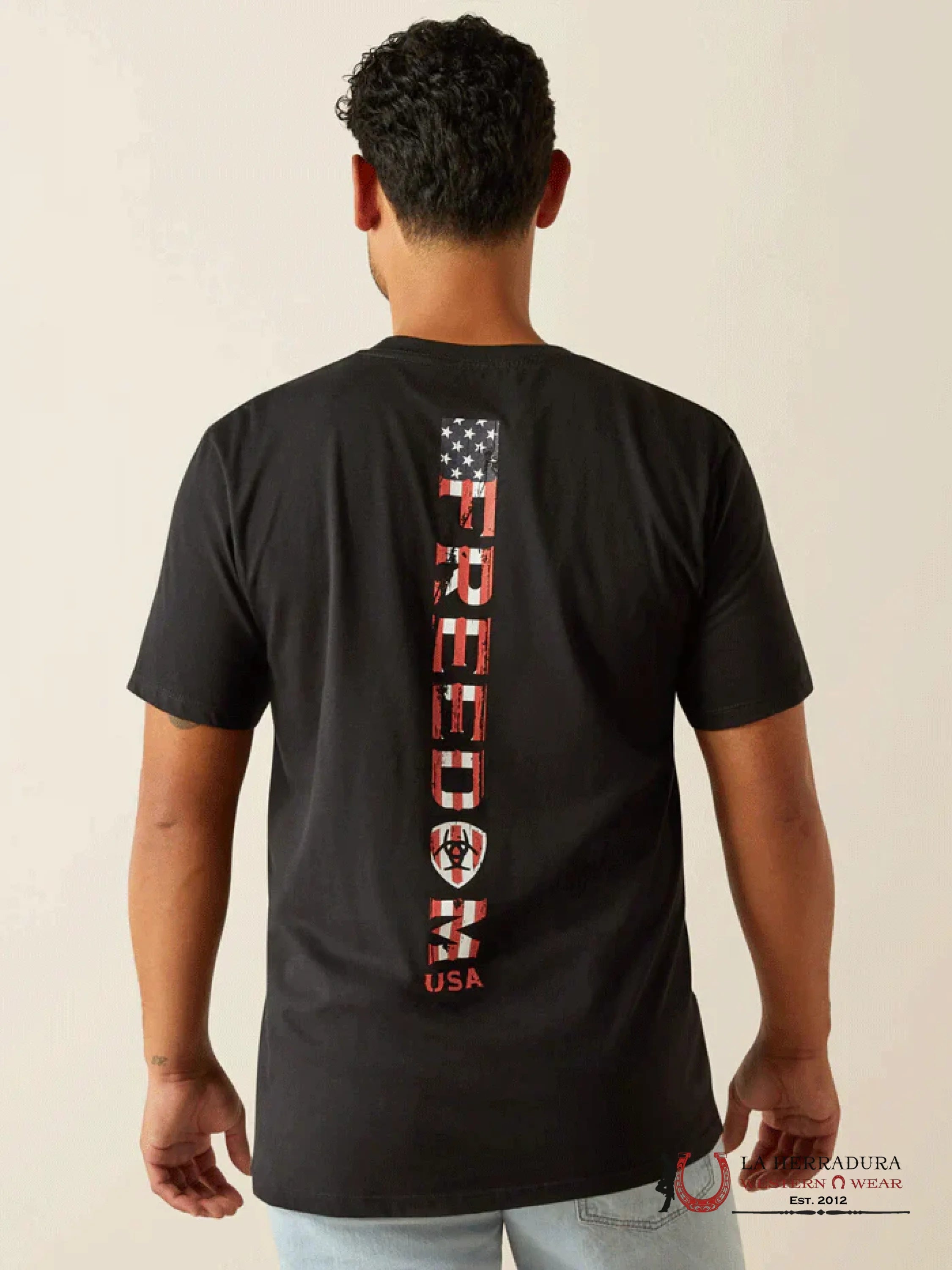 ARIAT MEN T-SHIRT FREEDOM STIPE BLACK 10058891 ROPA HOMBRES