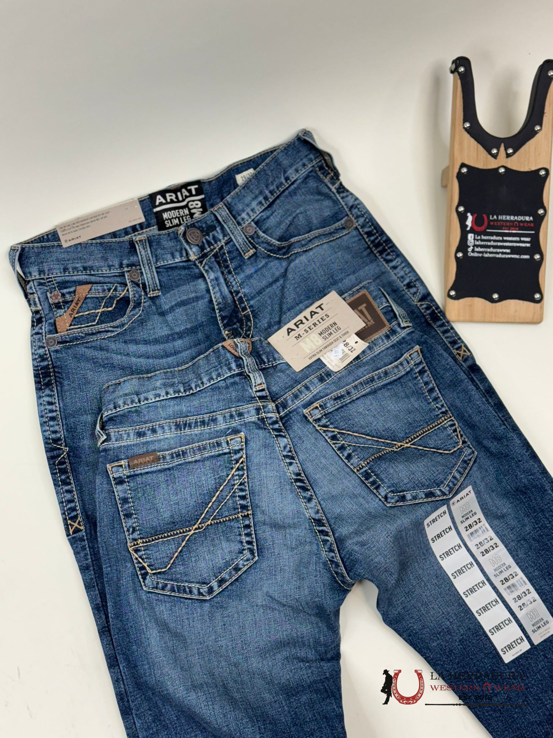 Ariat Mens Jean Bannack M8 Modern Fit Slim Leg Jeans