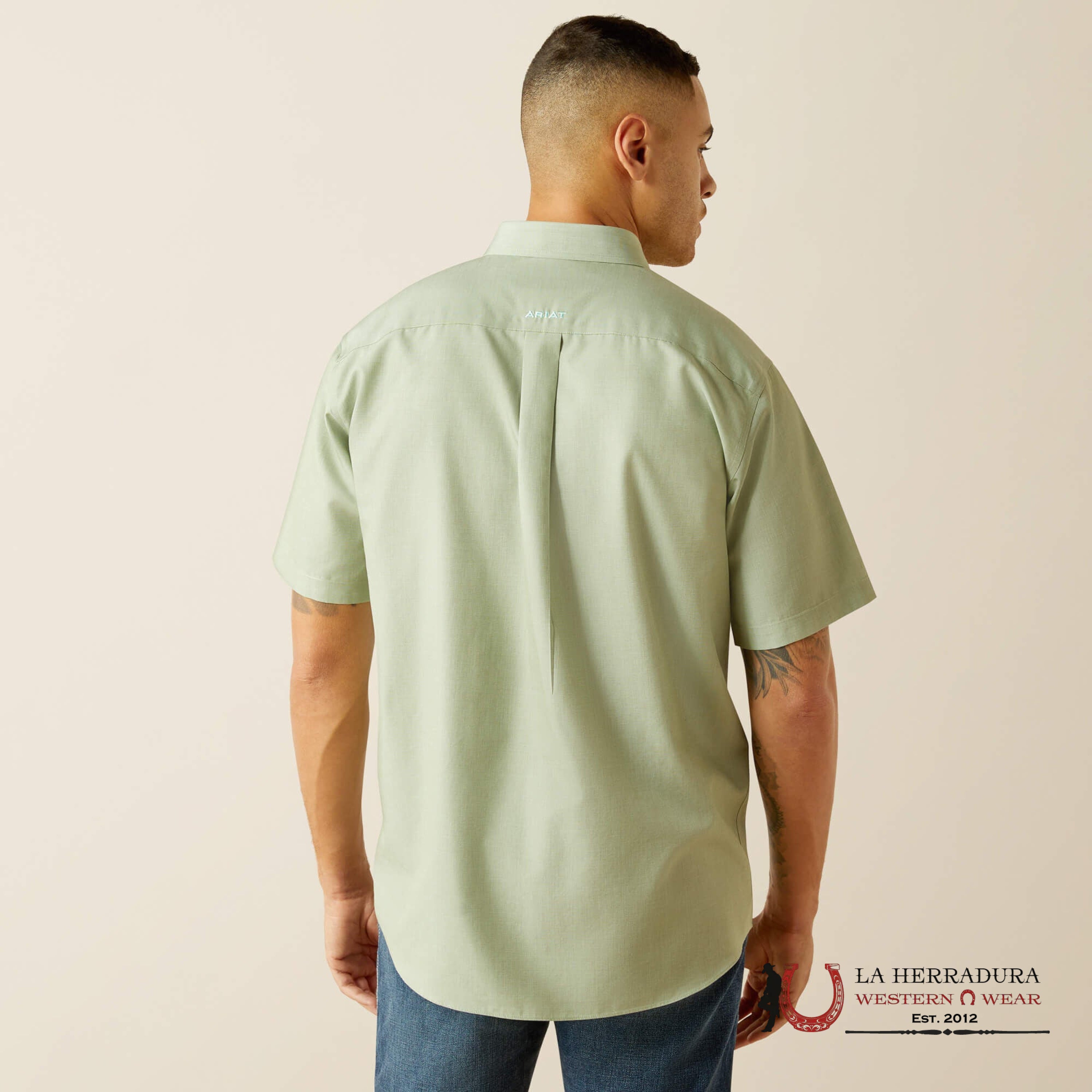 ARIAT MENS Solid Aqua Short Sleeve Shirt - 8980 ROPA HOMBRES